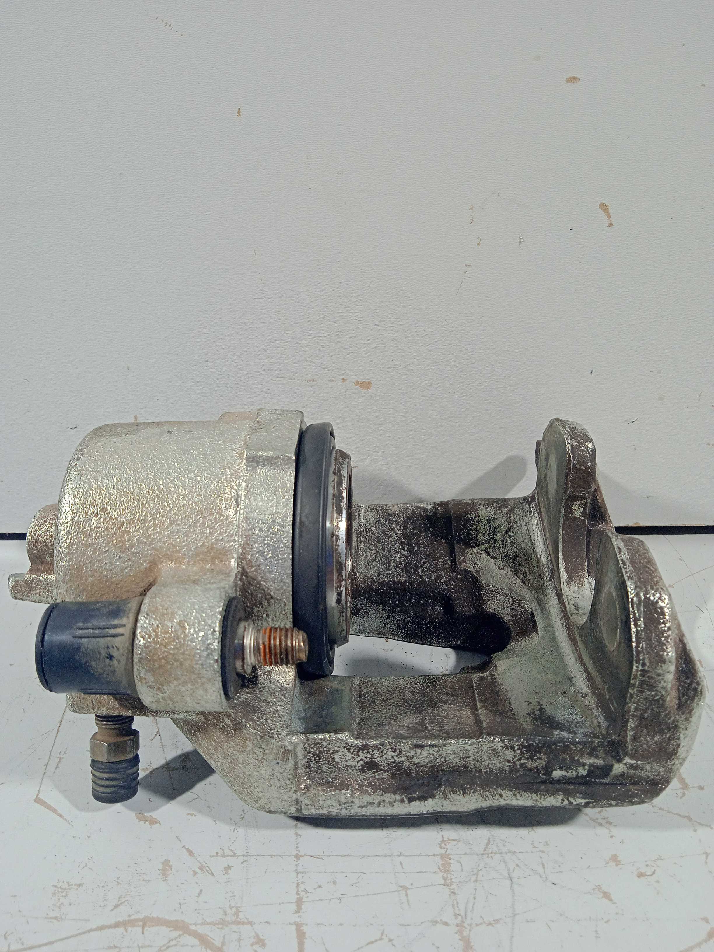 Pinça Freio Dianteiro Esquerdo Vw Polo Msi 1.6 2018 Usado 5