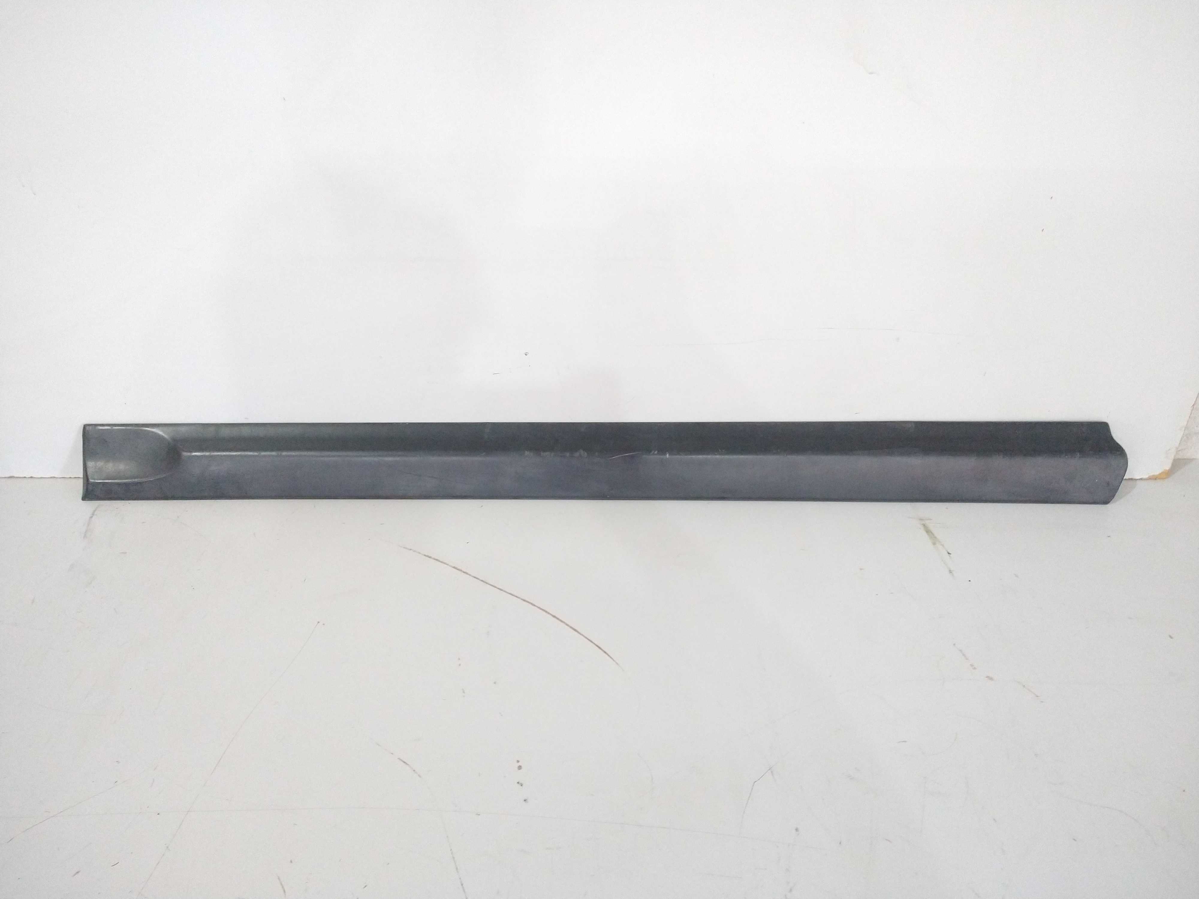 Moldura Porta Dianteira Direita Gm Zafira 2008 Usado Origin 4