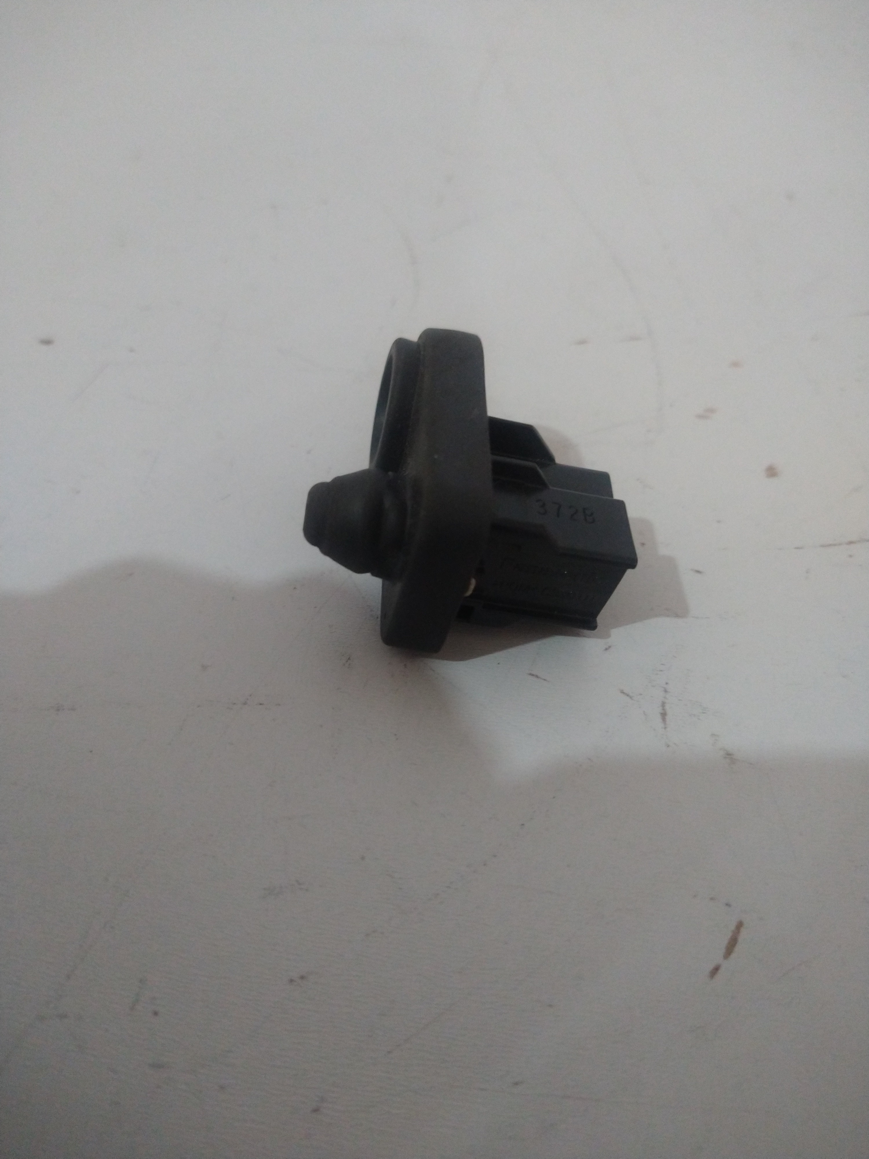 Sensor Luz Porta Nissan March 2014 1.6 Usado Original 2