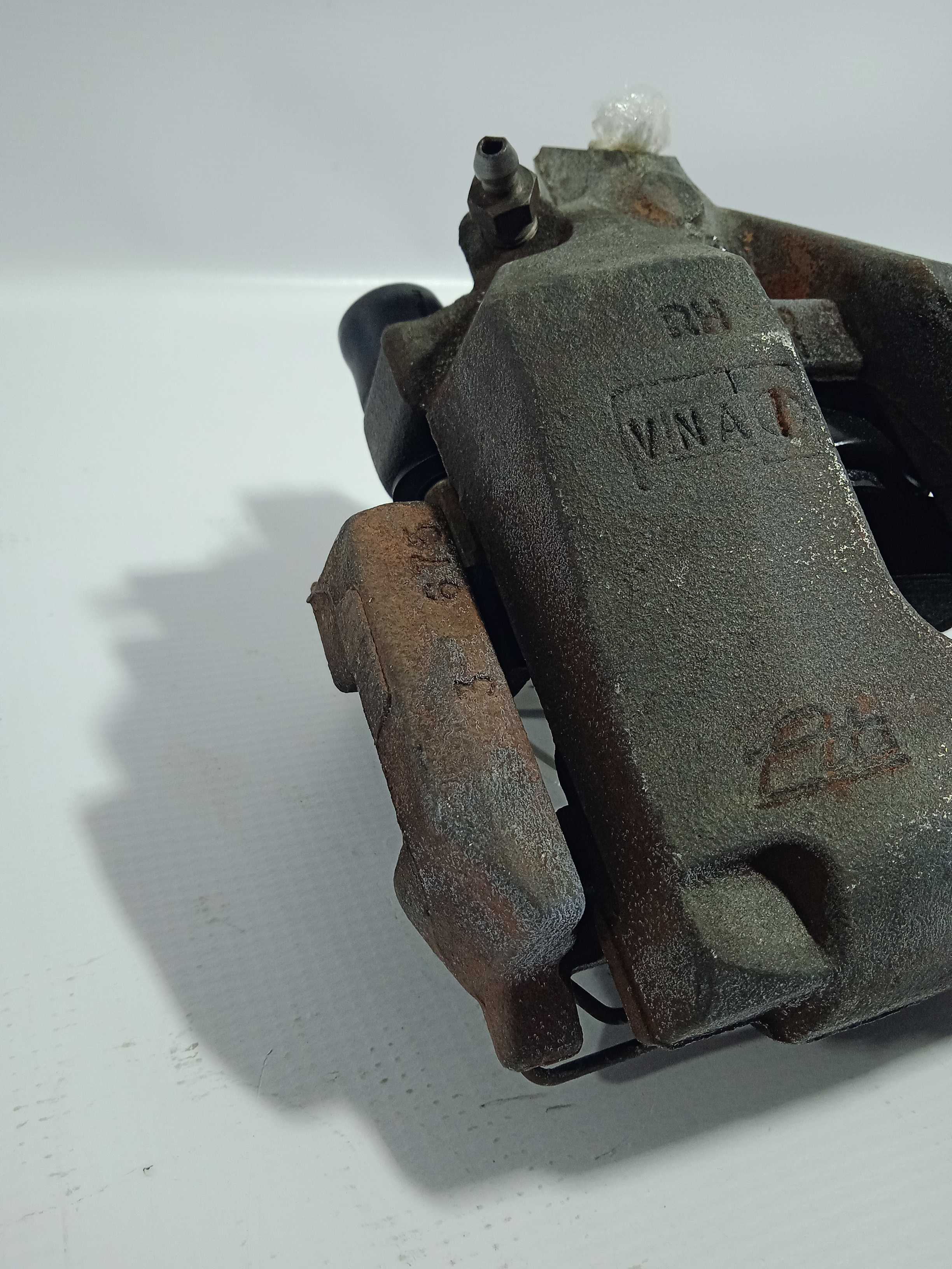 Pinça De Freio Traseira Lado Direito Volvo Xc90 2010 Usado 2