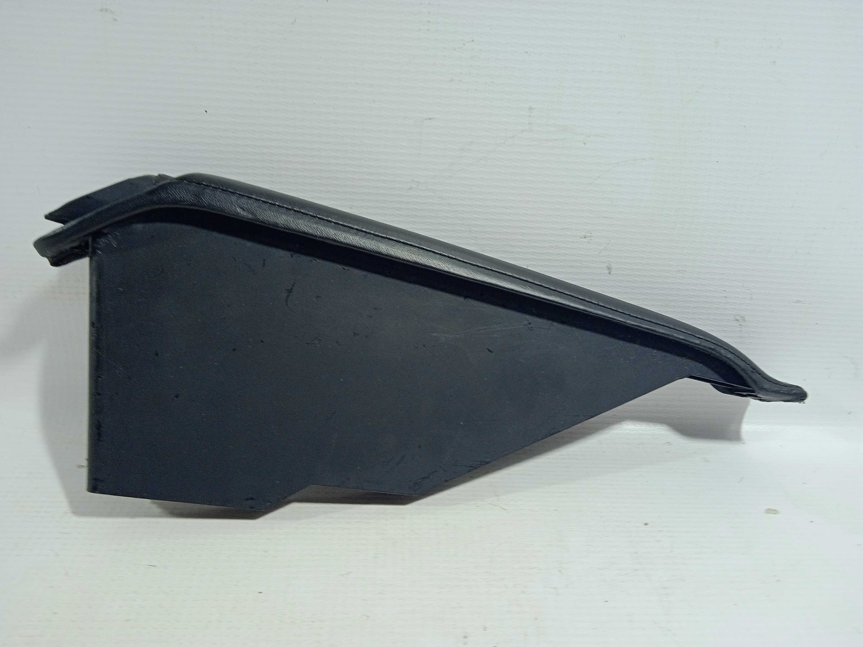 Capa Da Moldura Alavanca Freio De Mão Audi A4 2001