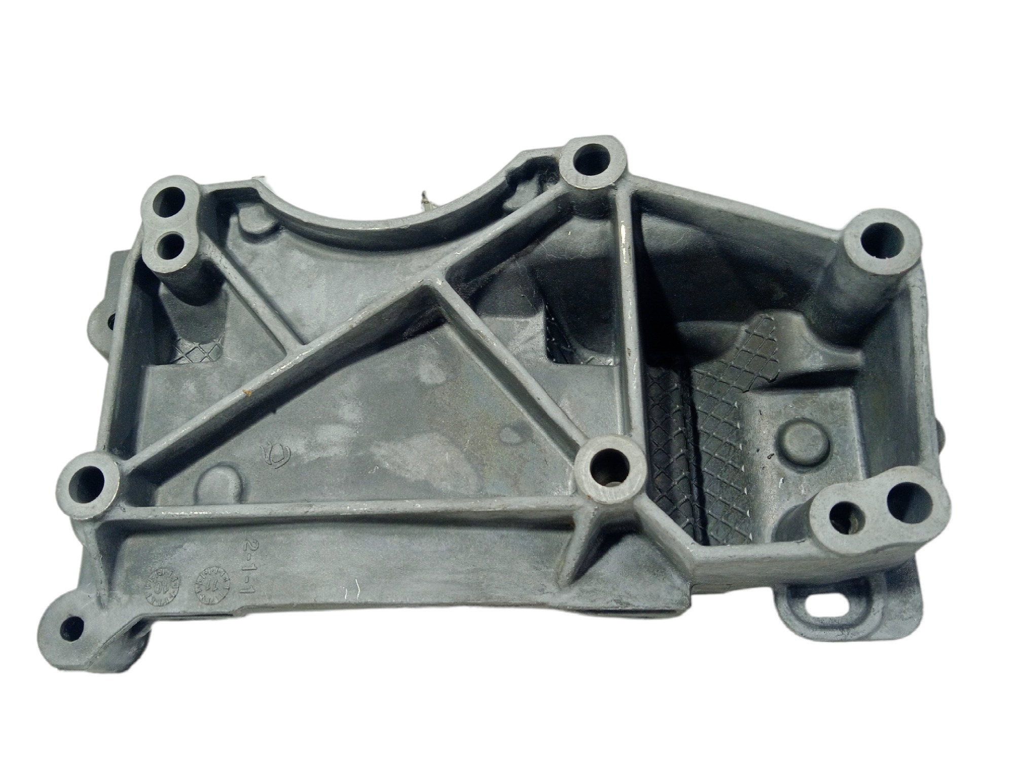 Suporte Do Alternador Citroen C4 2.0 2013 6