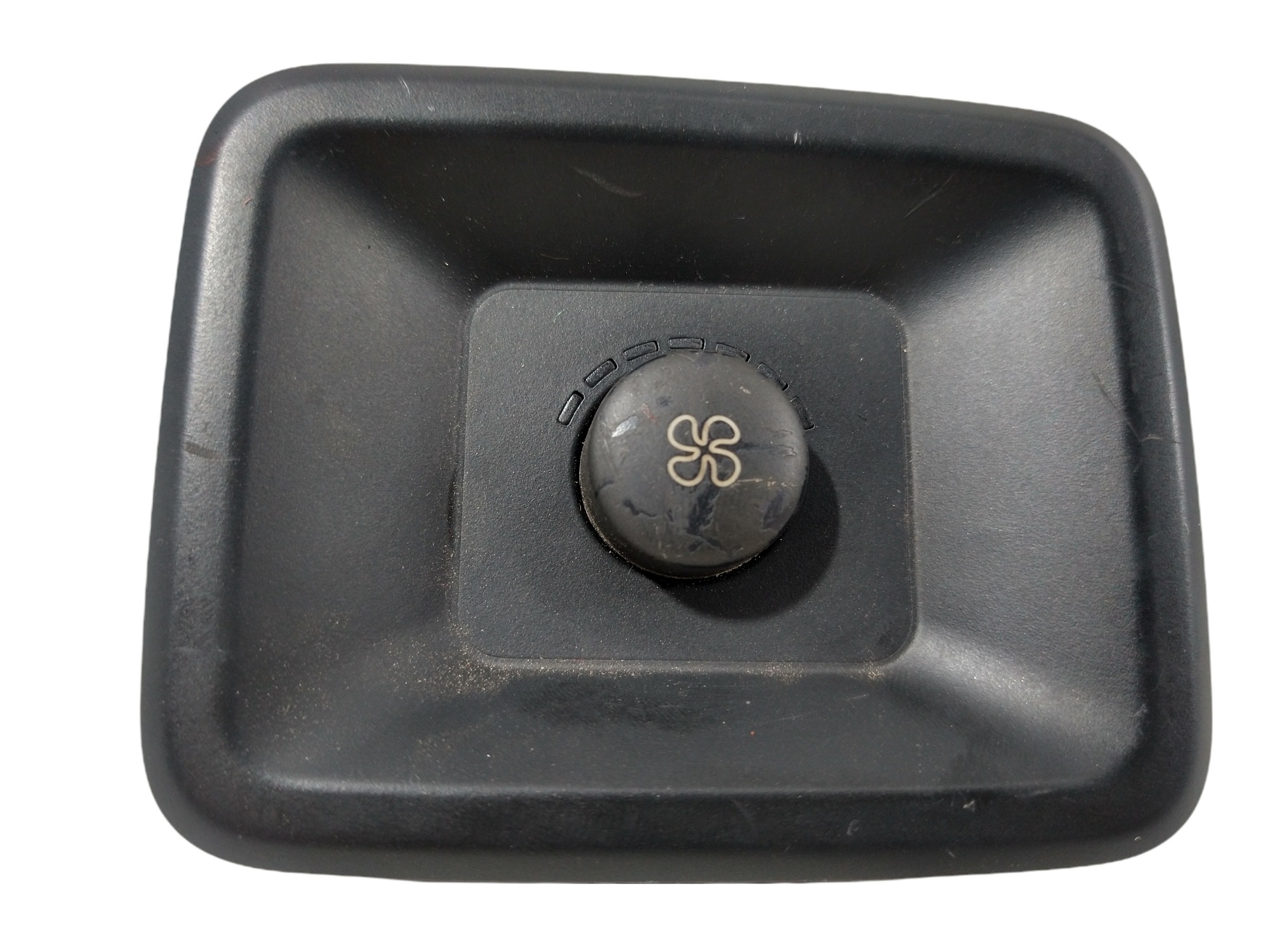 Comando Ventilador Do Ar Traseira Volvo Xc90 2005 4