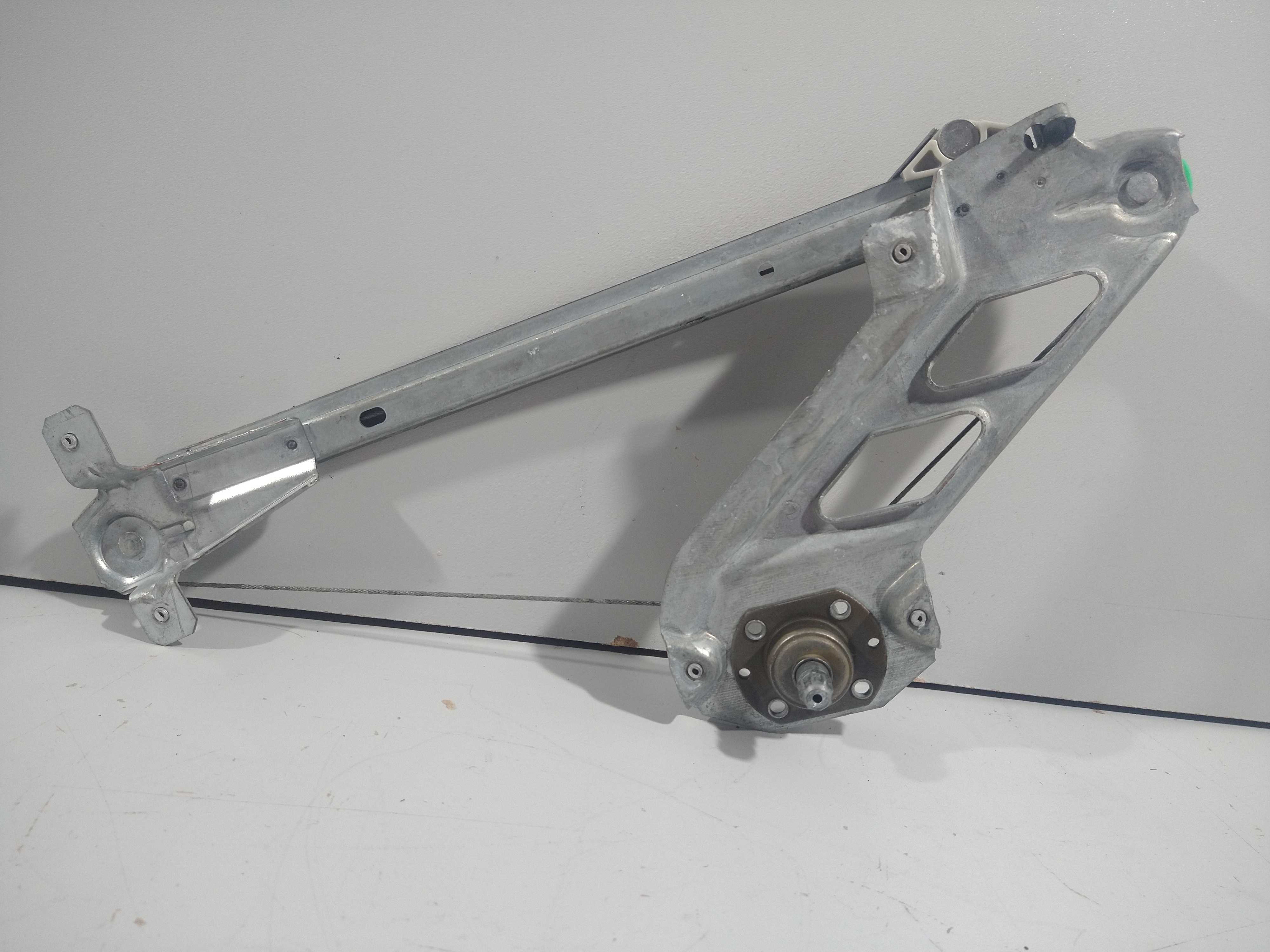 Maquina De Vidro Manual Traseira Direita Corsa Sedan 99 Usad 6