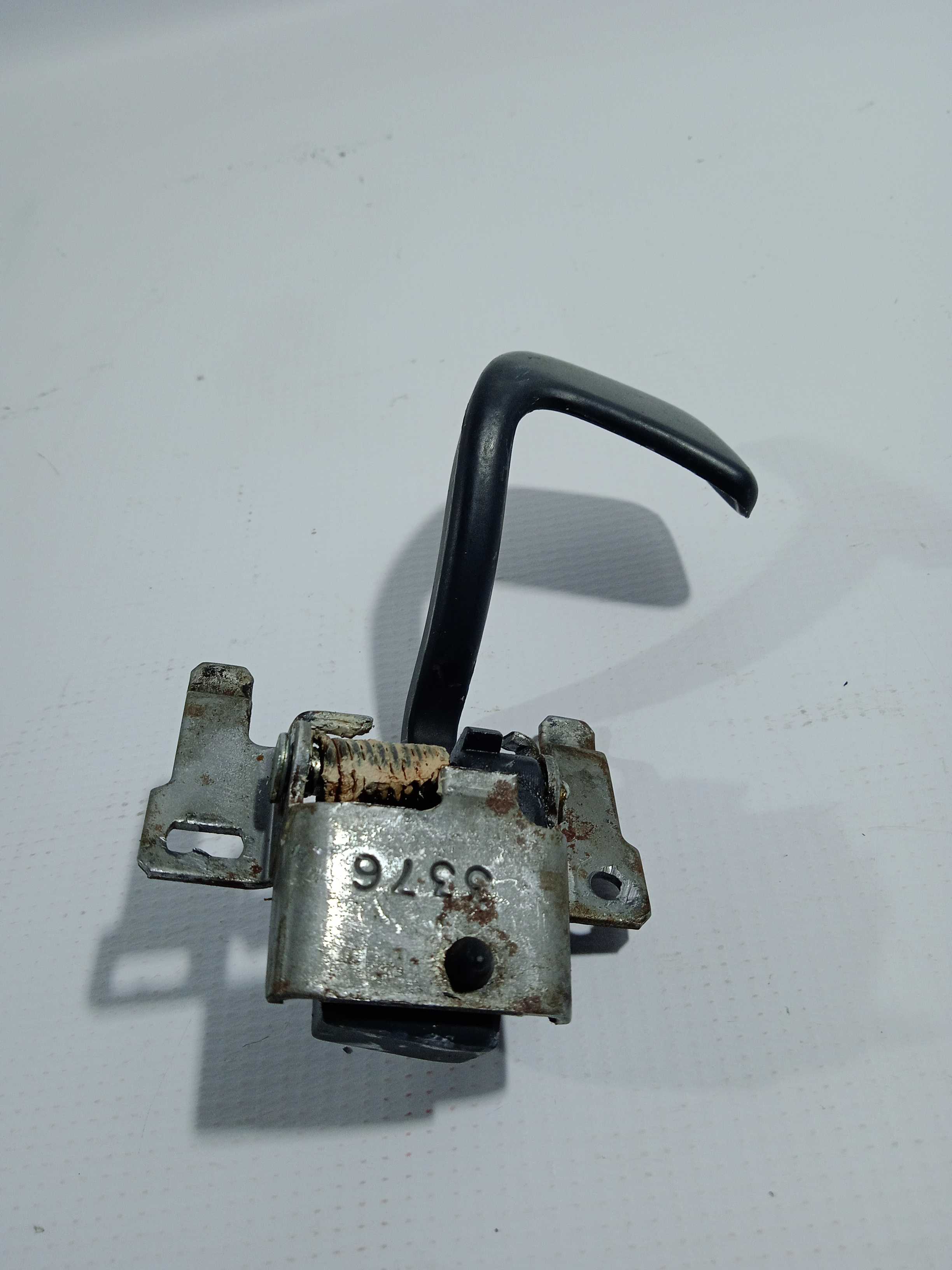 Macaneta Interna Traseira Direita Blazer S10 1996 Usado