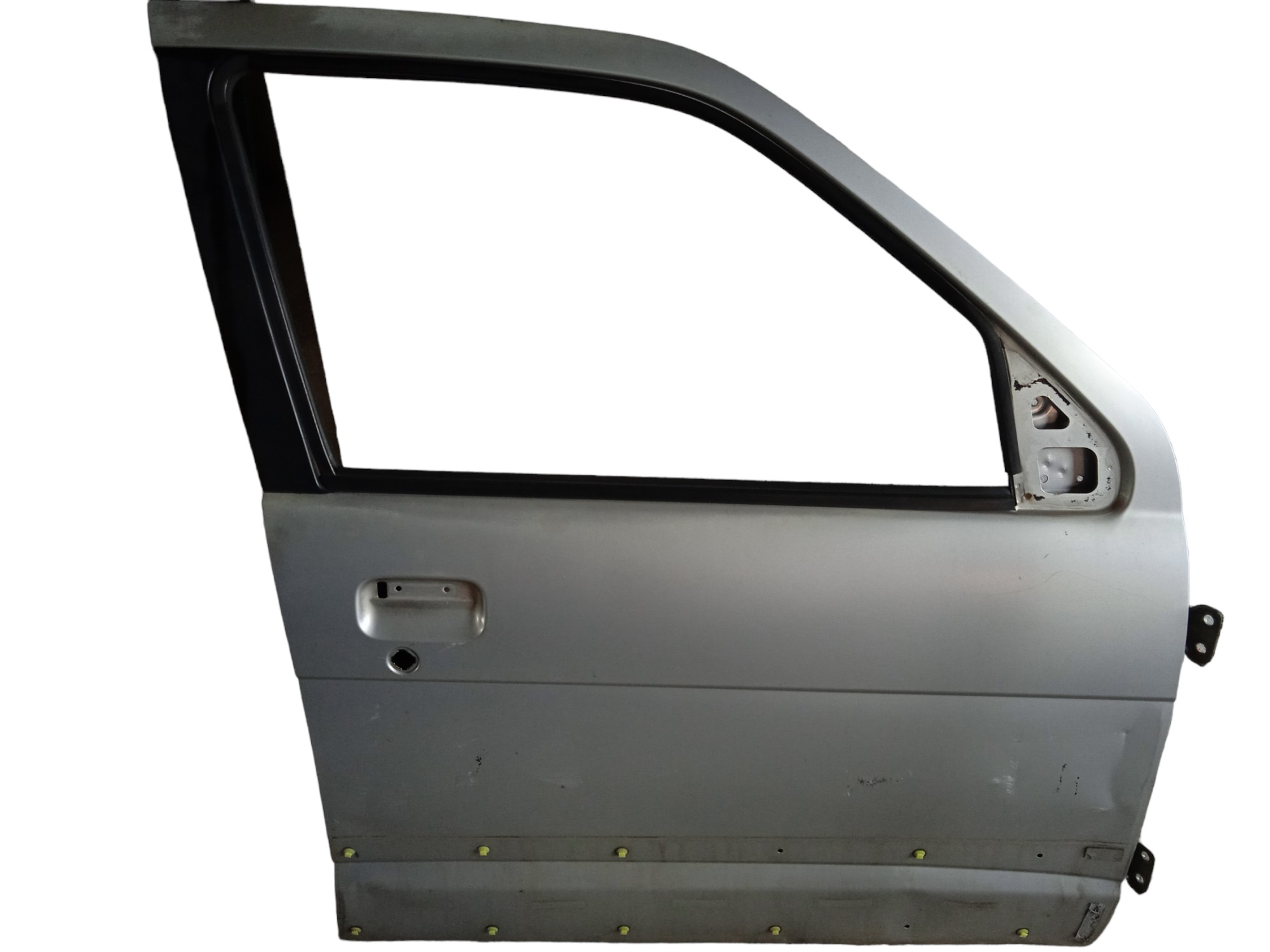 Porta Dianteira Direita Daihatsu Térios 1998 Usado  – Dianteira – Direto – Prata 2