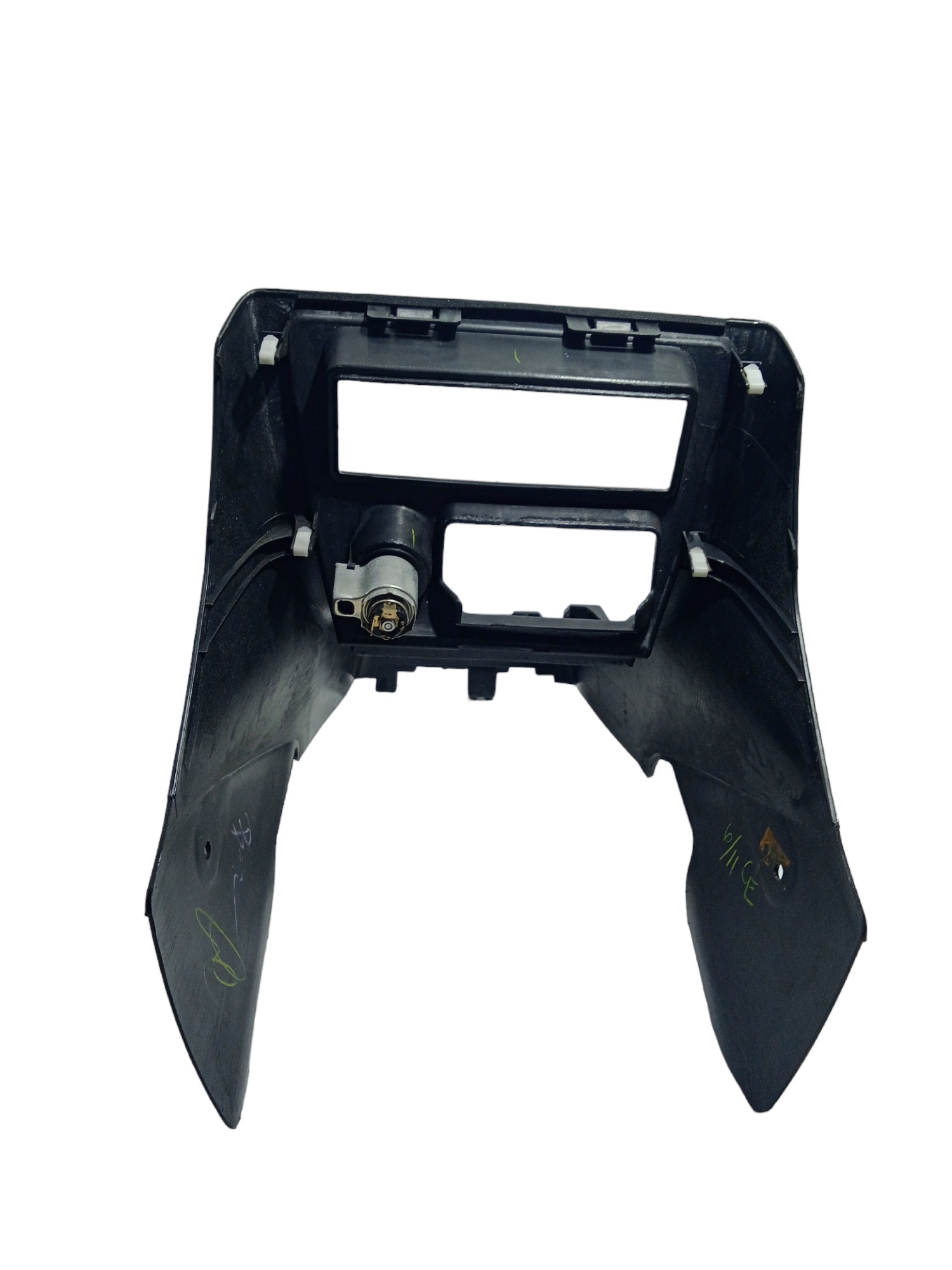 Console Central Pajero Tr4