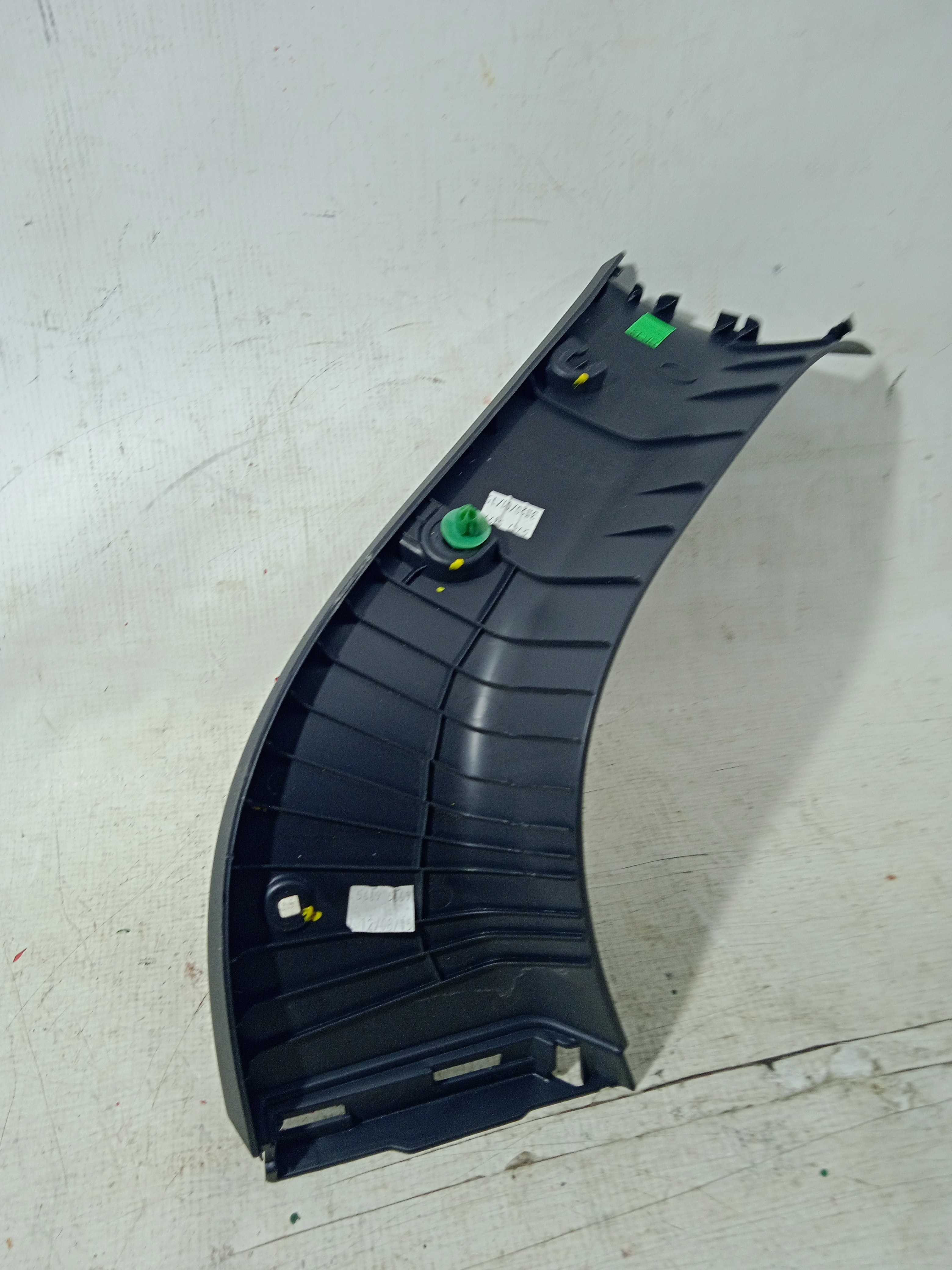 Moldura Coluna Traseira Direito Honda Hr-v 2016 3
