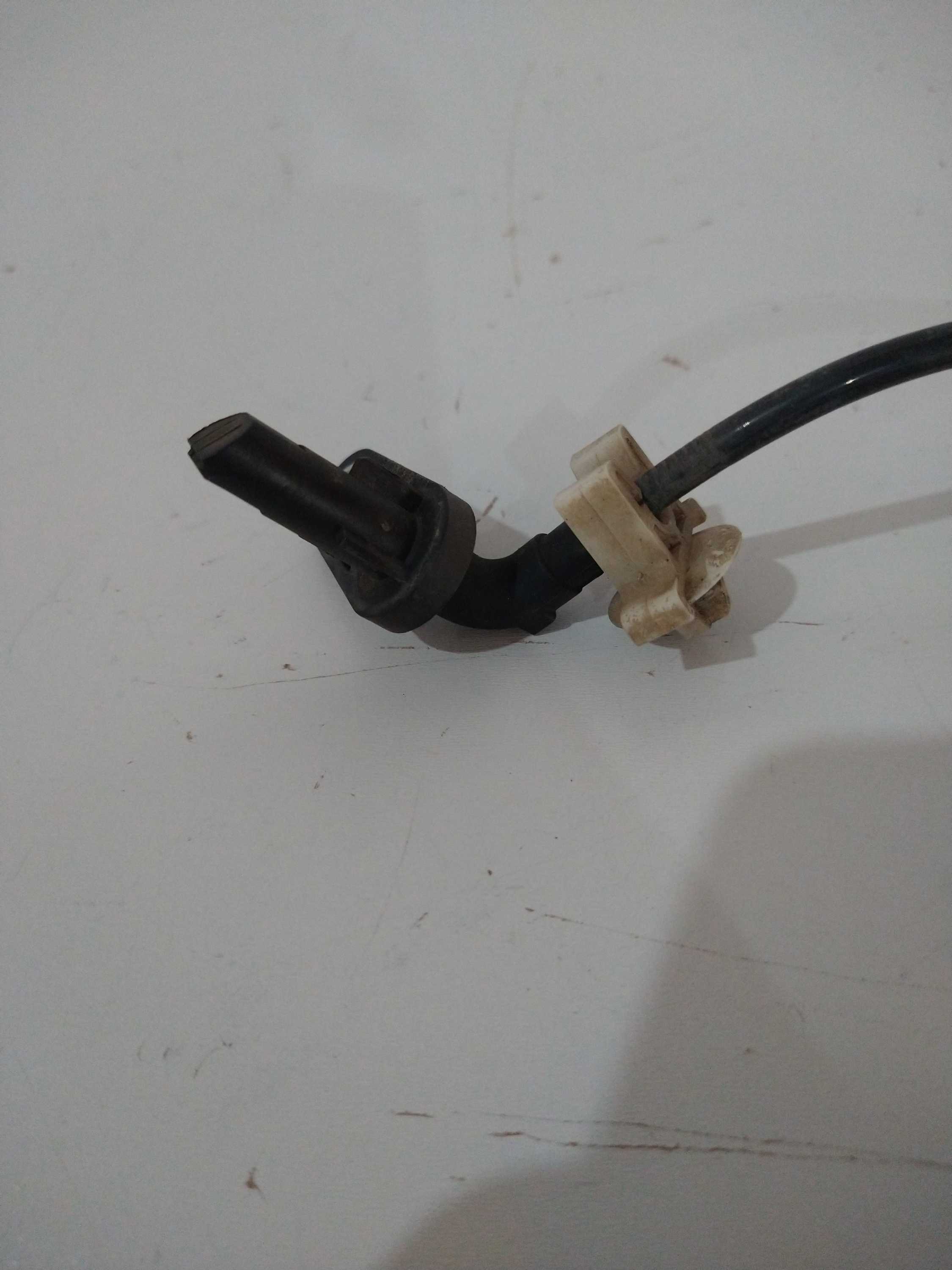 Sensor Abs Traseiro L/e March 2014 Usado Original 4