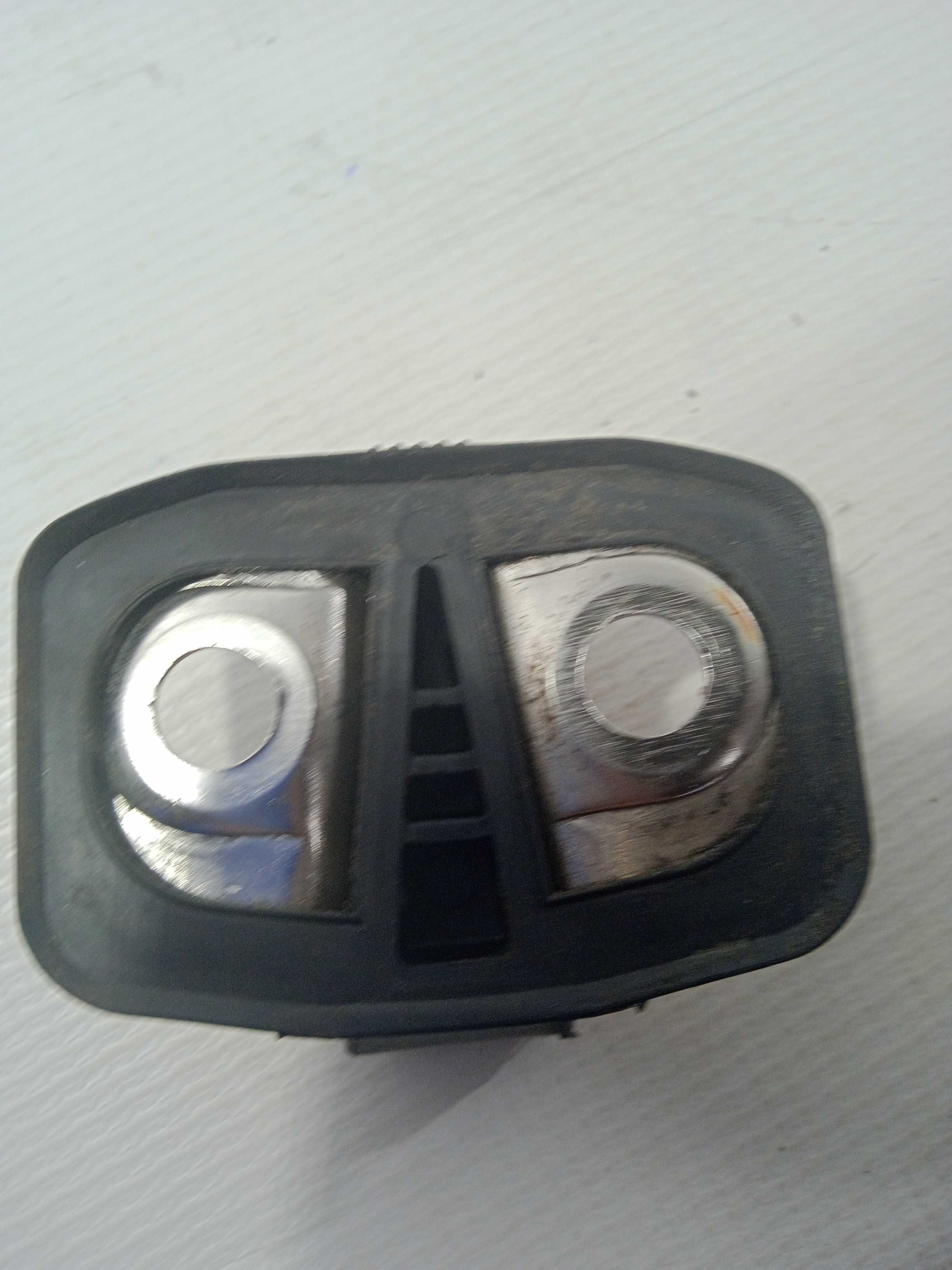 Batente Porta Dianteira Direita Audi A4 2001