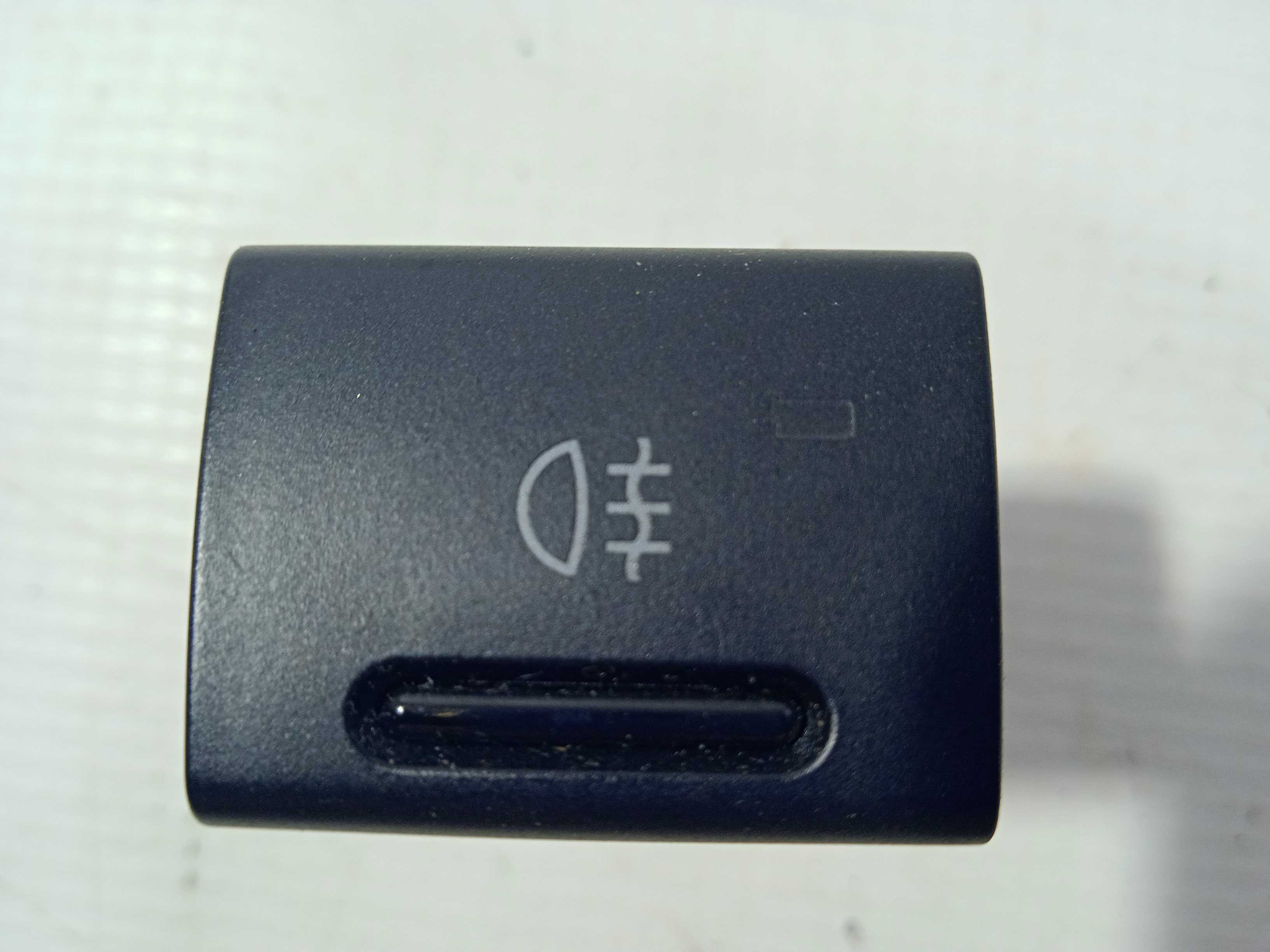 Botao Comando Luz Neblina Traseira Audi A4, B5 8d0941563 4