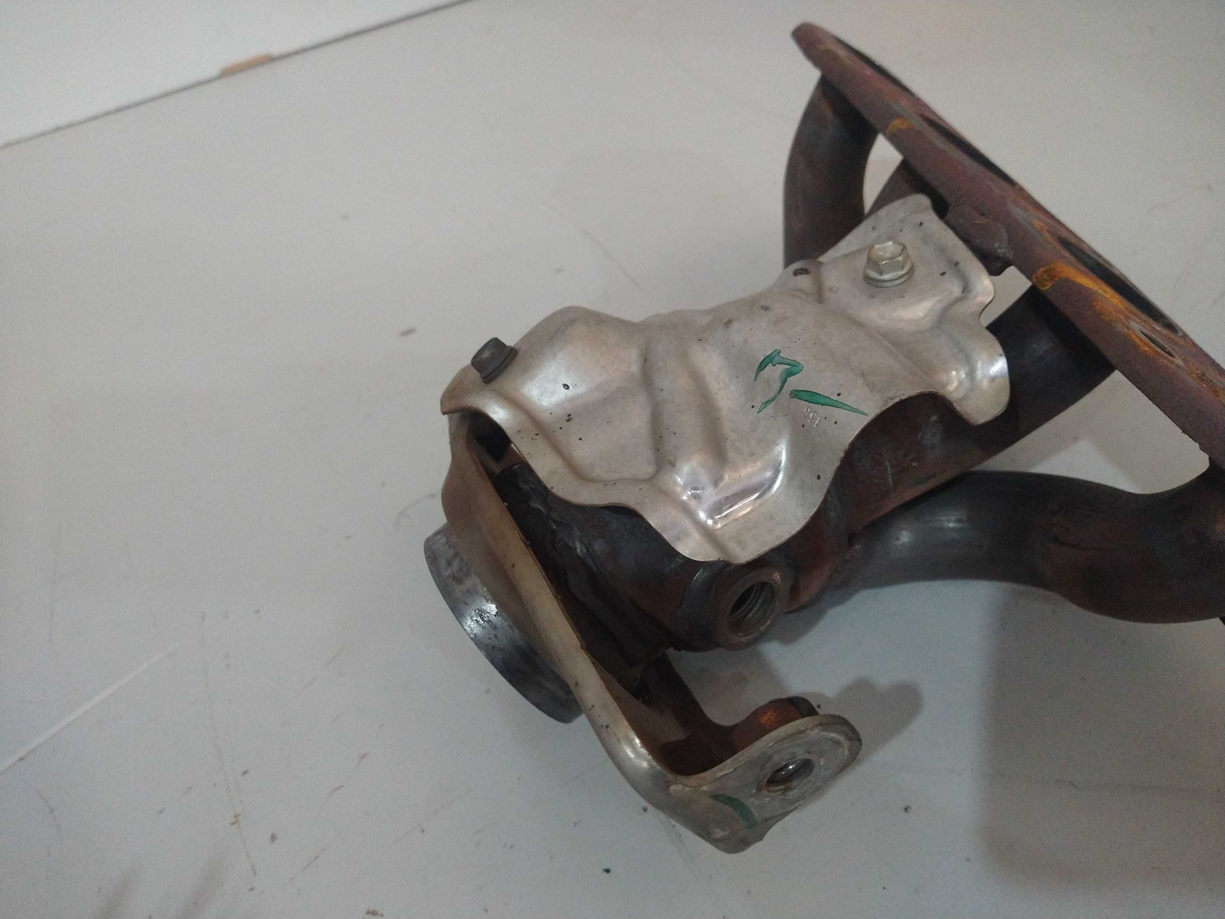 Coletor Escape March Versa 1.6 4cc 2014 Usado Original 4