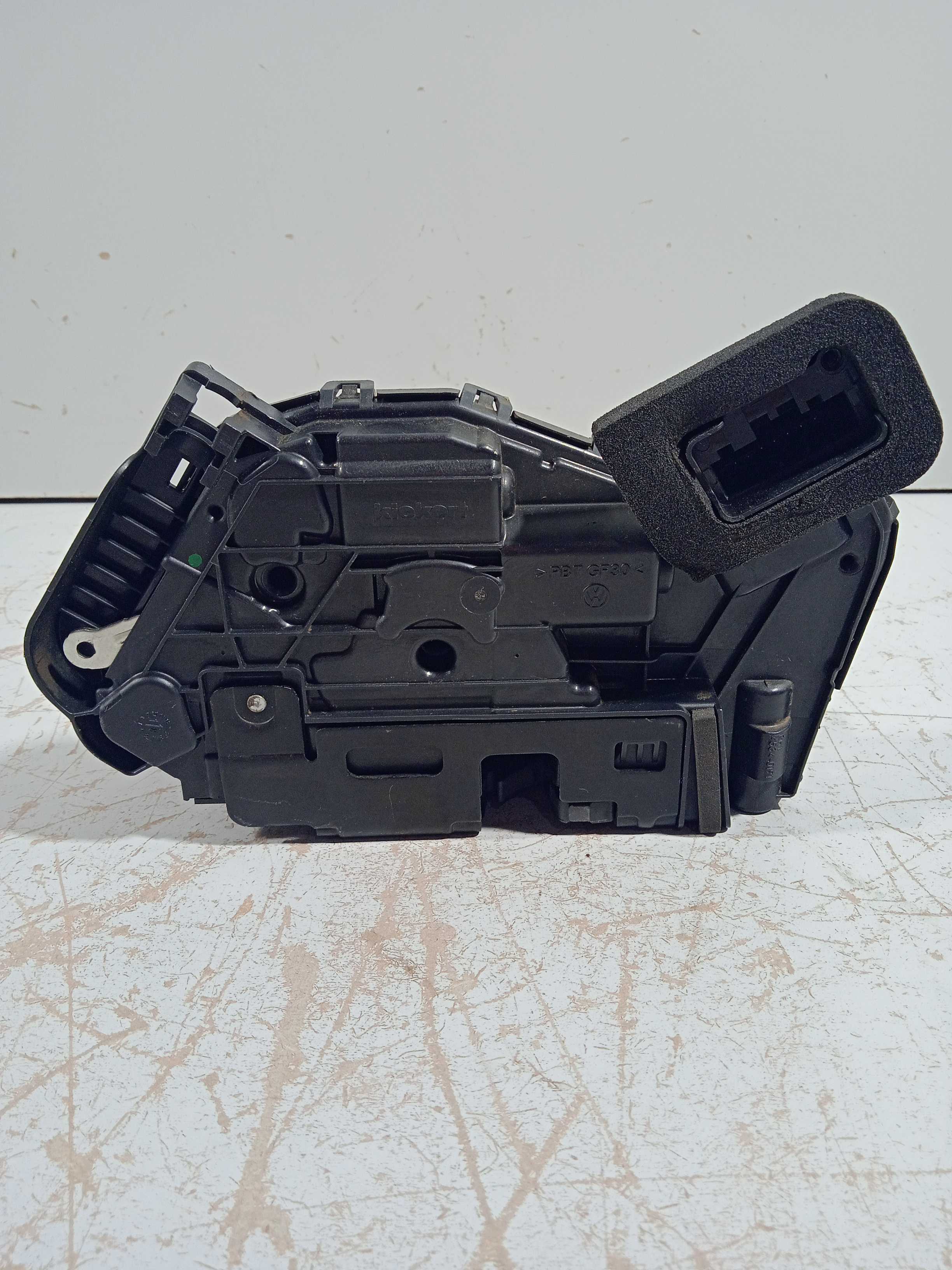 Fechadura Dianteira L/d Polo Msi 1.6 2018 Usado Original