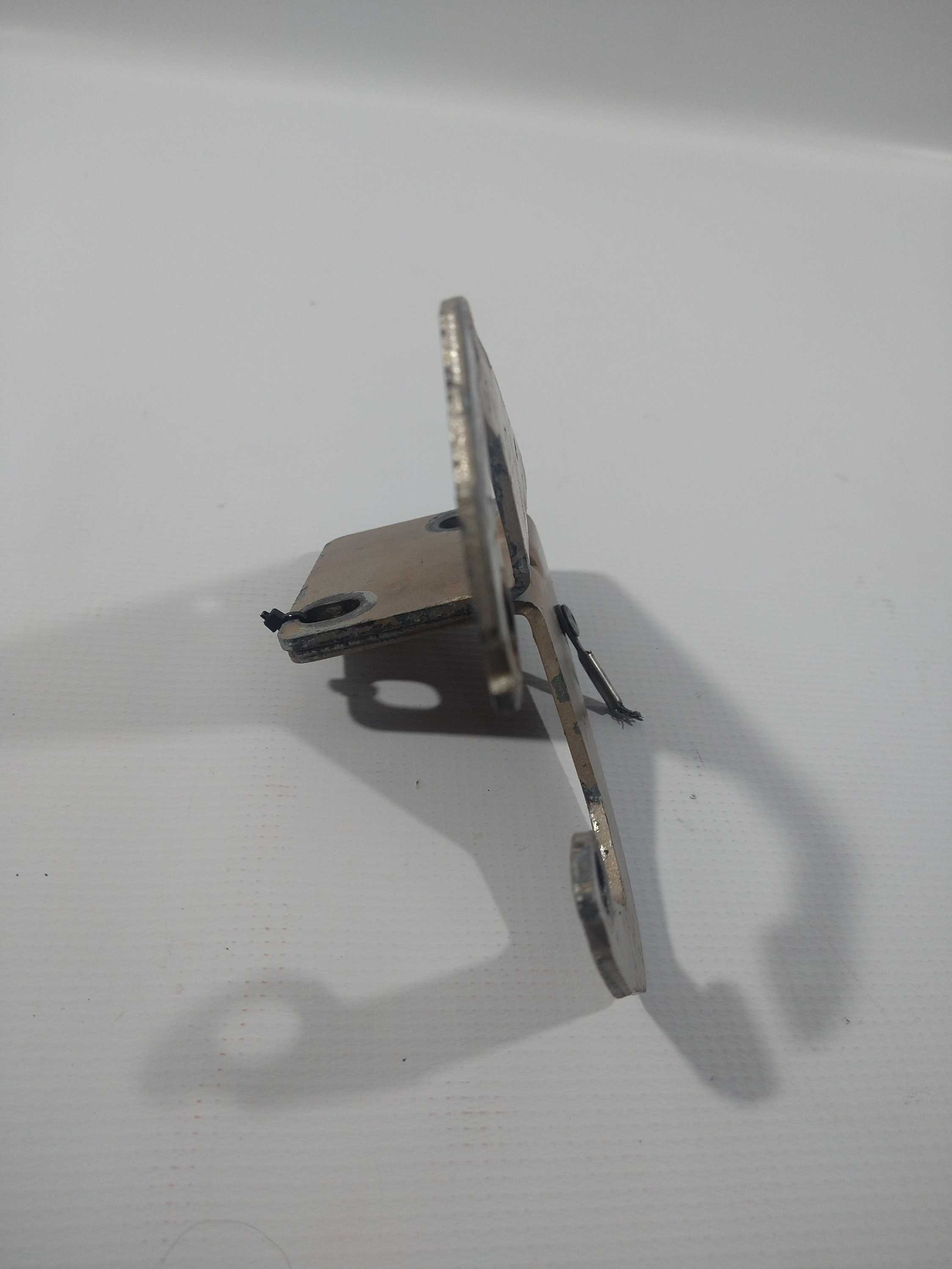 Par Braço Capô Clio 96/99 Usado Original 4