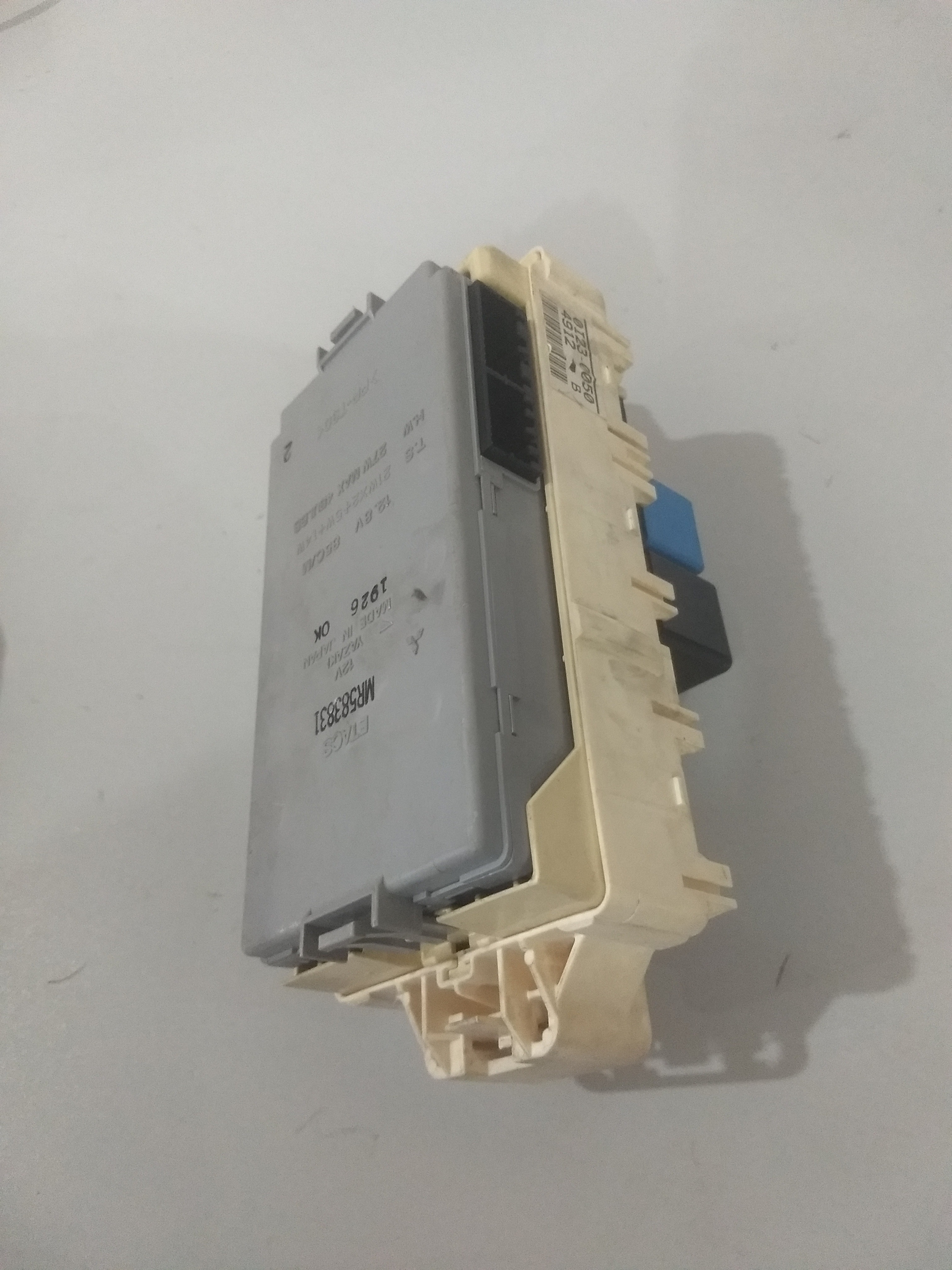 Modulo Etacs Caixa De Fusível Pajero Tr4 2012 2.0 16v Usado 4
