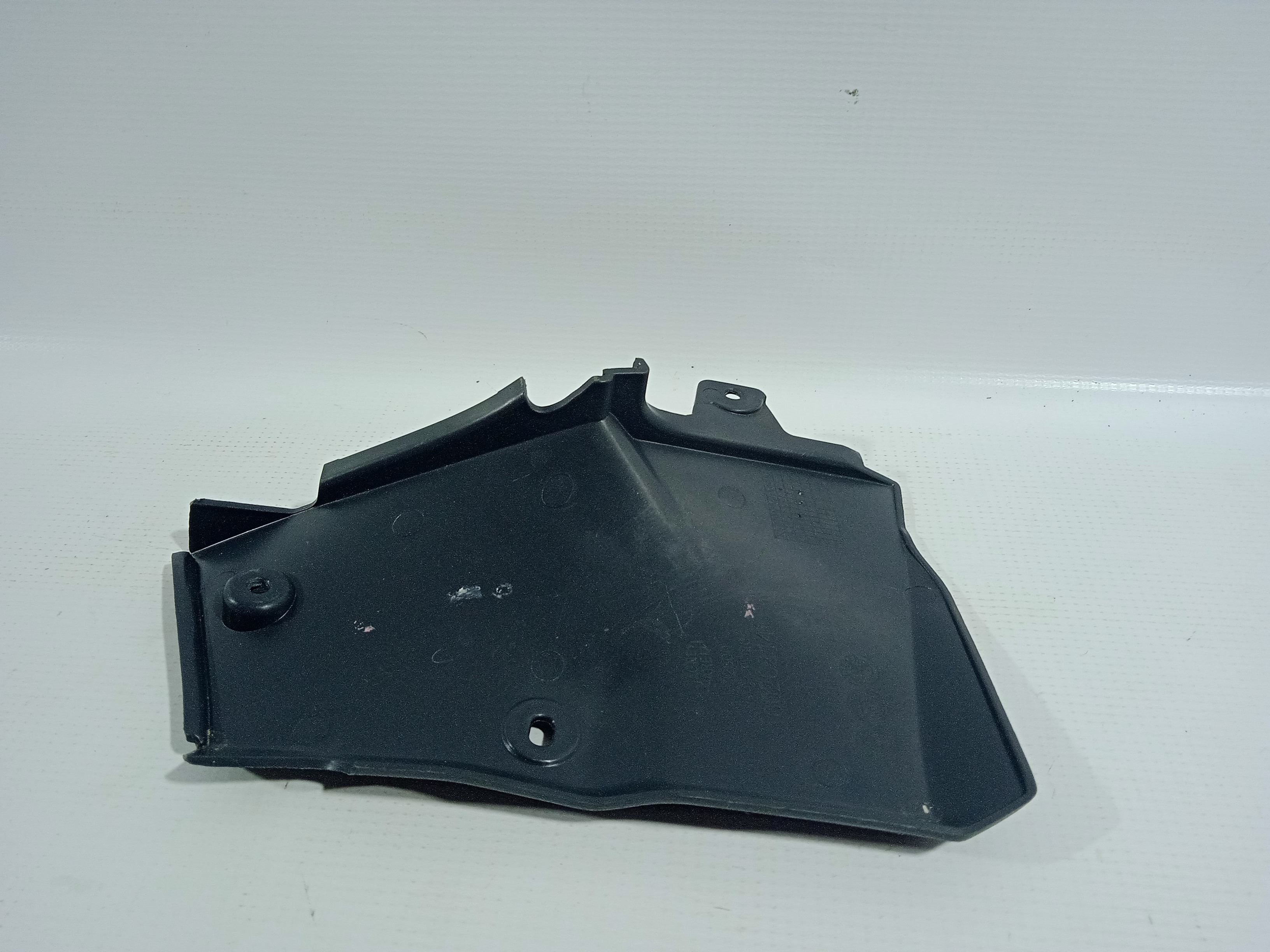 Moldura Caixa De Ar/console L.e Uno Vivace 2014 Usado Origin 2