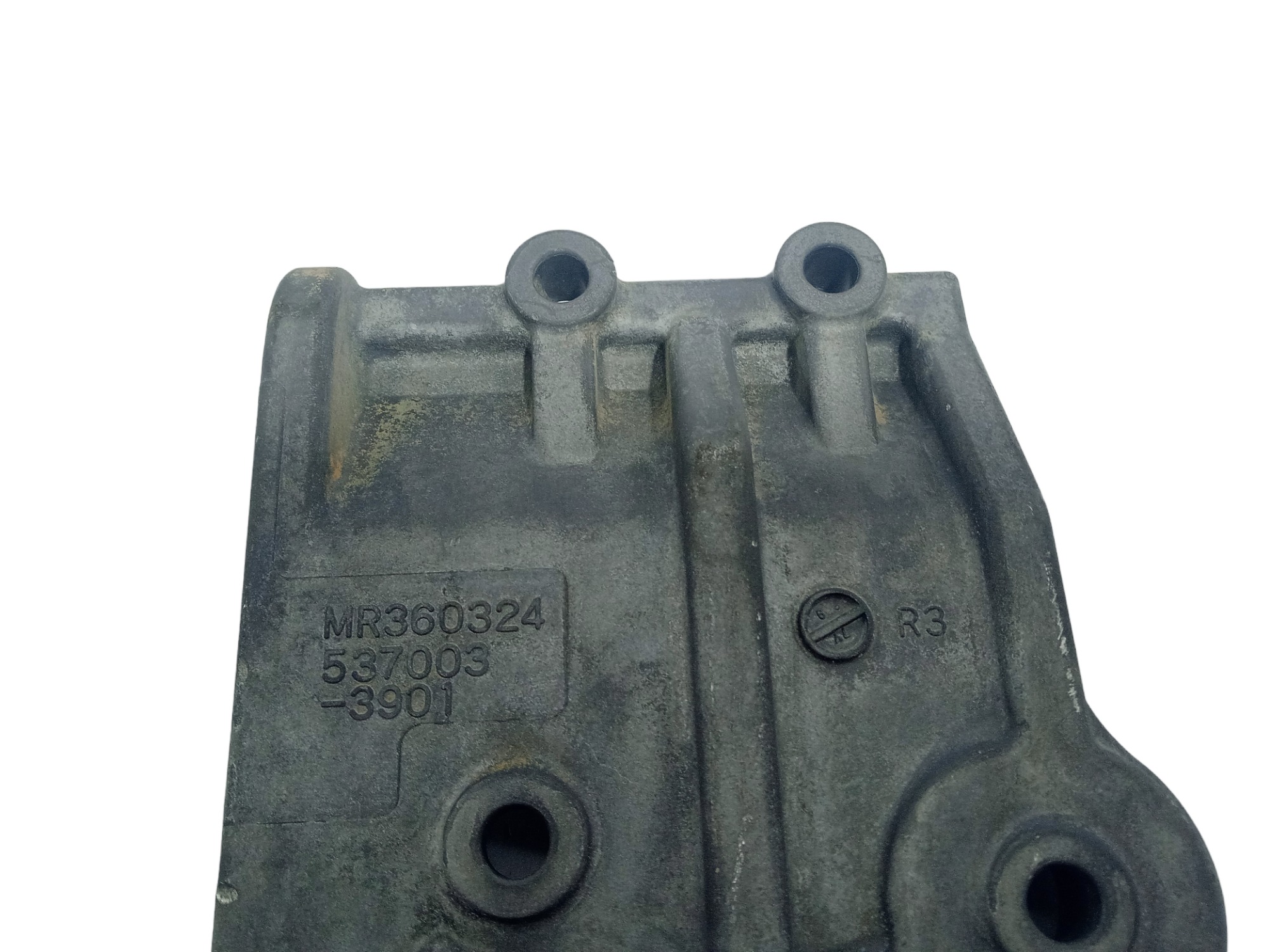 Suporte Ar Condicionado Pajero Tr4 2