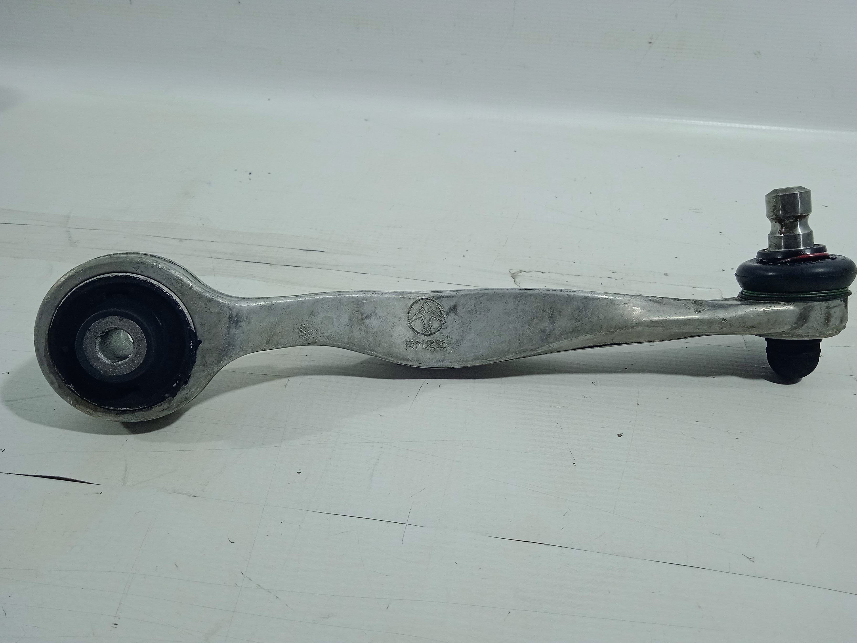 Braço Suspensão Superior Posterior D.dir Audi A4 Passat 2