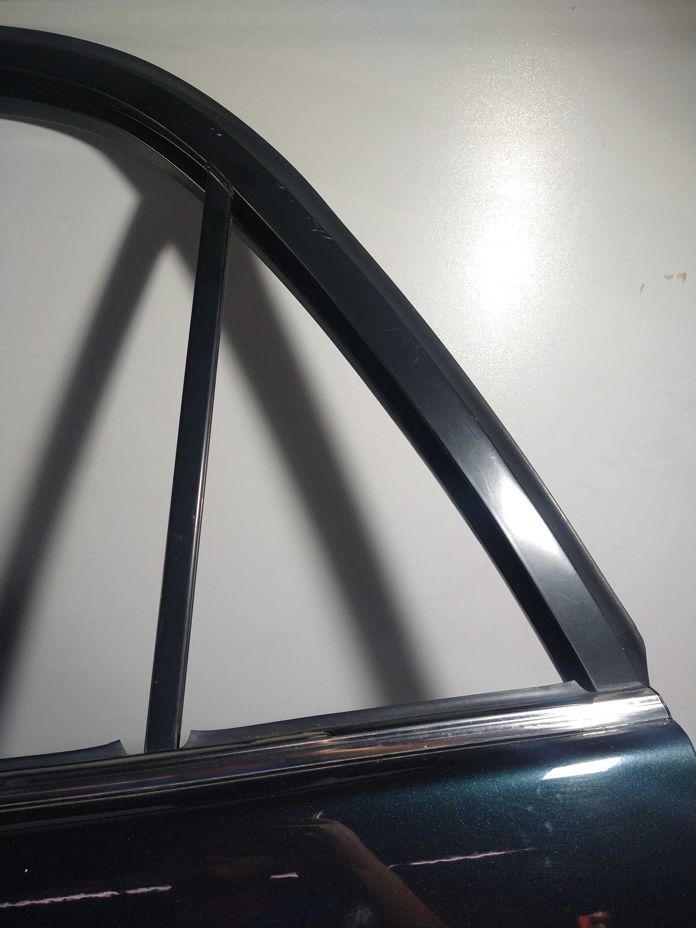 Porta Traseira L/e Toyota Corolla Xei 99 Usado Original – Traseira – Esquerda – Verde-escuro 4