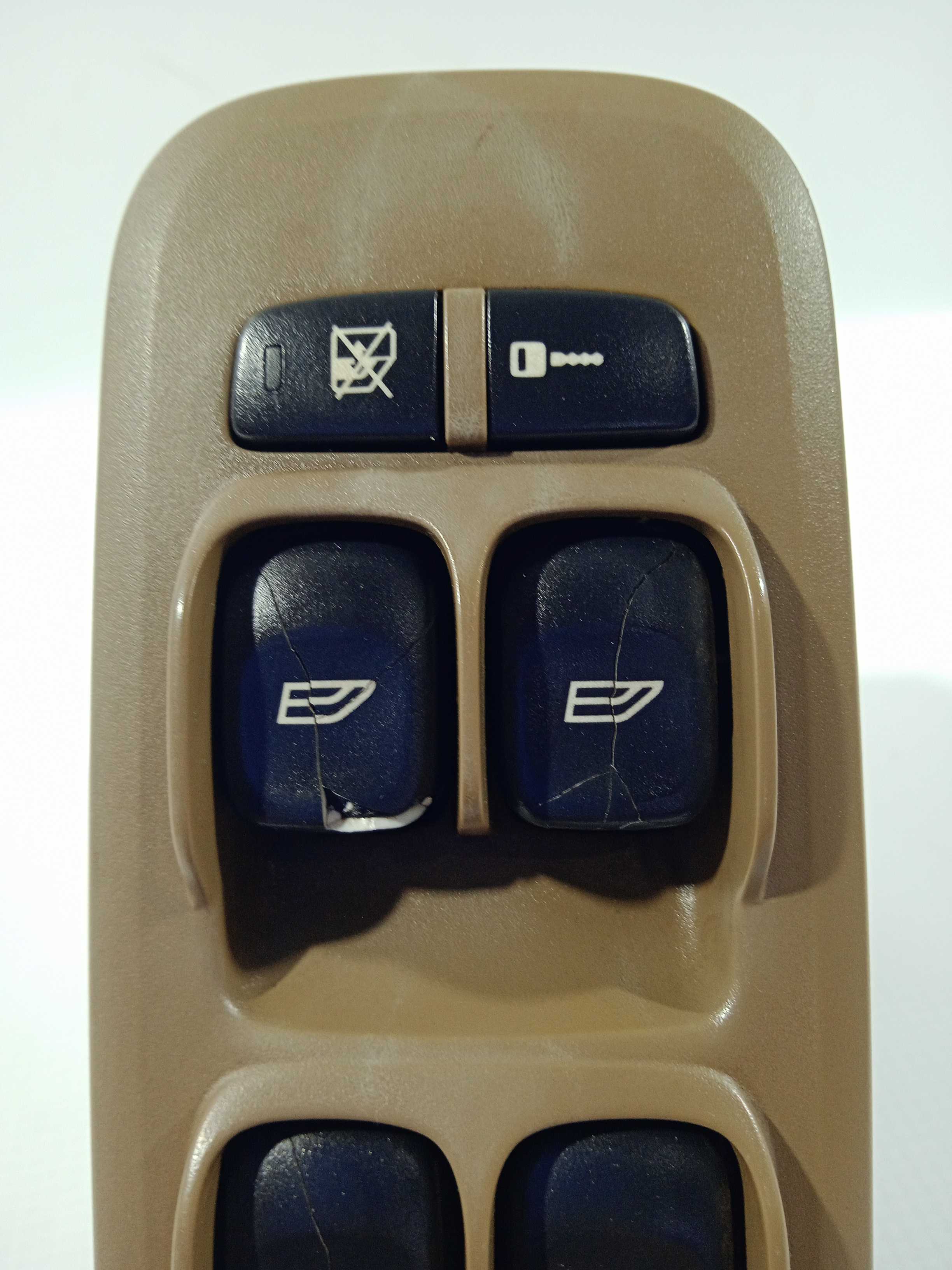 Botao Vidro Eletrico Dianteiro L/e Volvo Xc90 2010 Usado 6