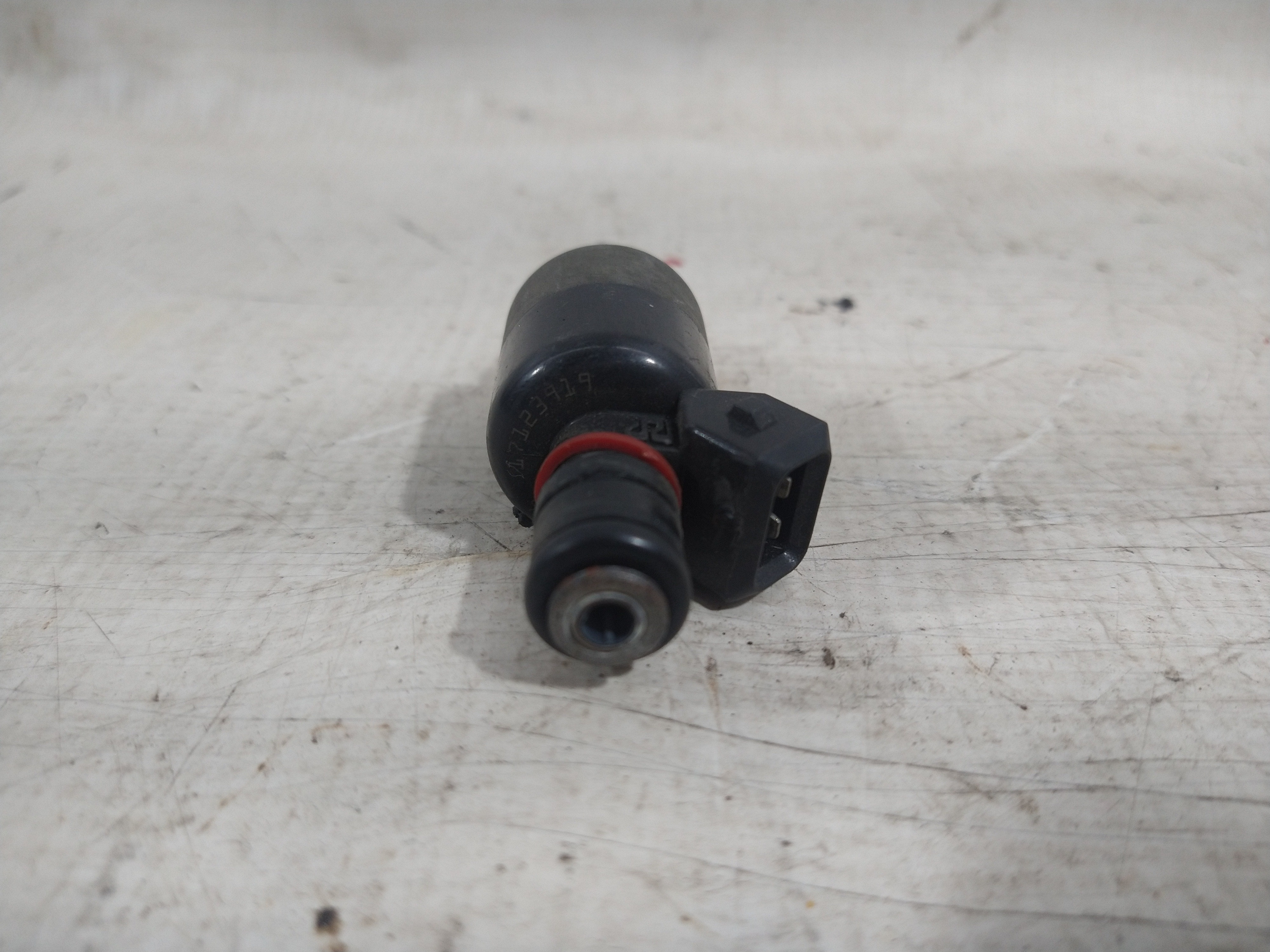 Bico Injetor Gm Corsa 1996/1999 Usado 3