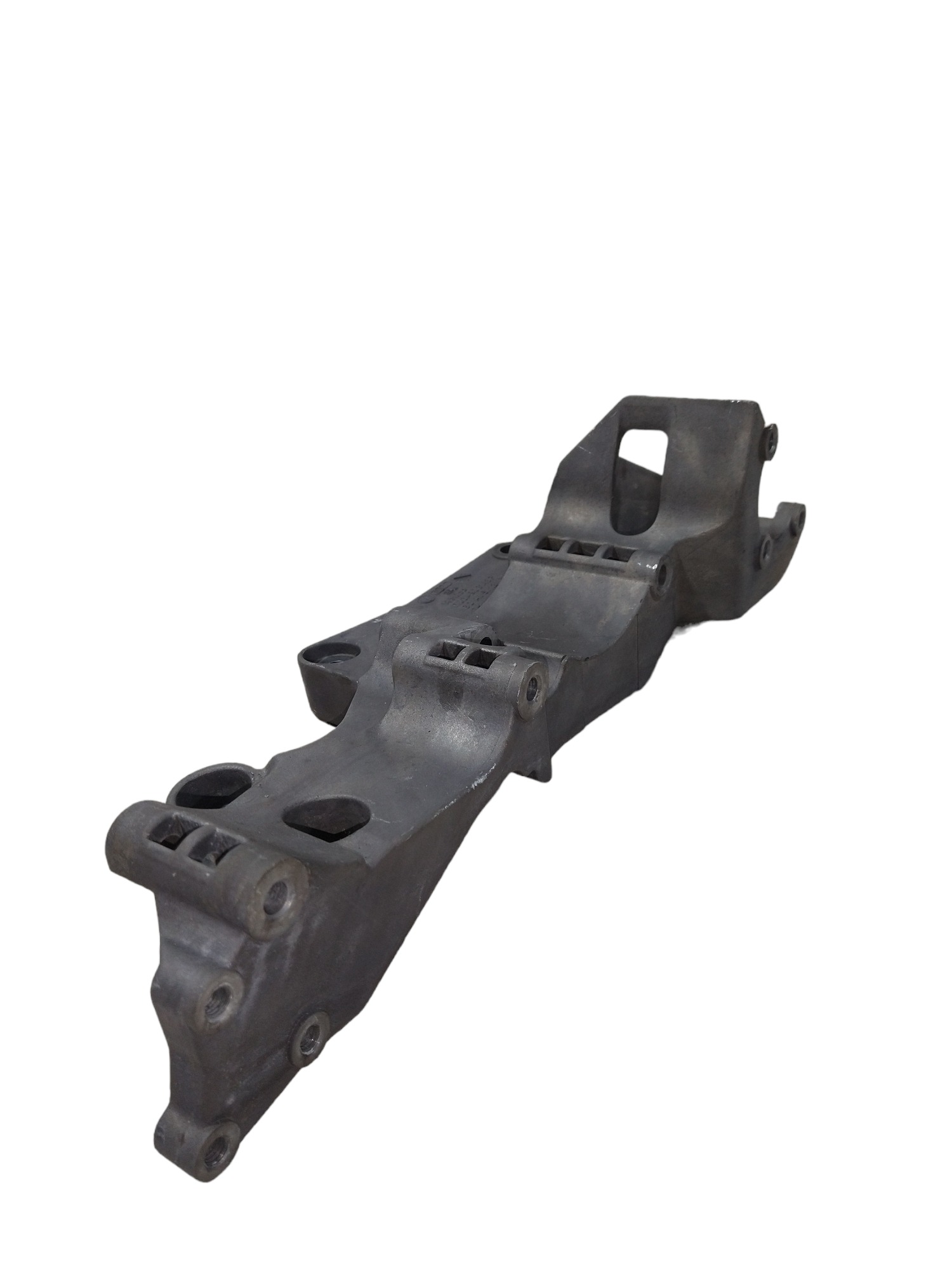 Suporte Alternador Golf Gti 1.8 2001/02 Usado 3