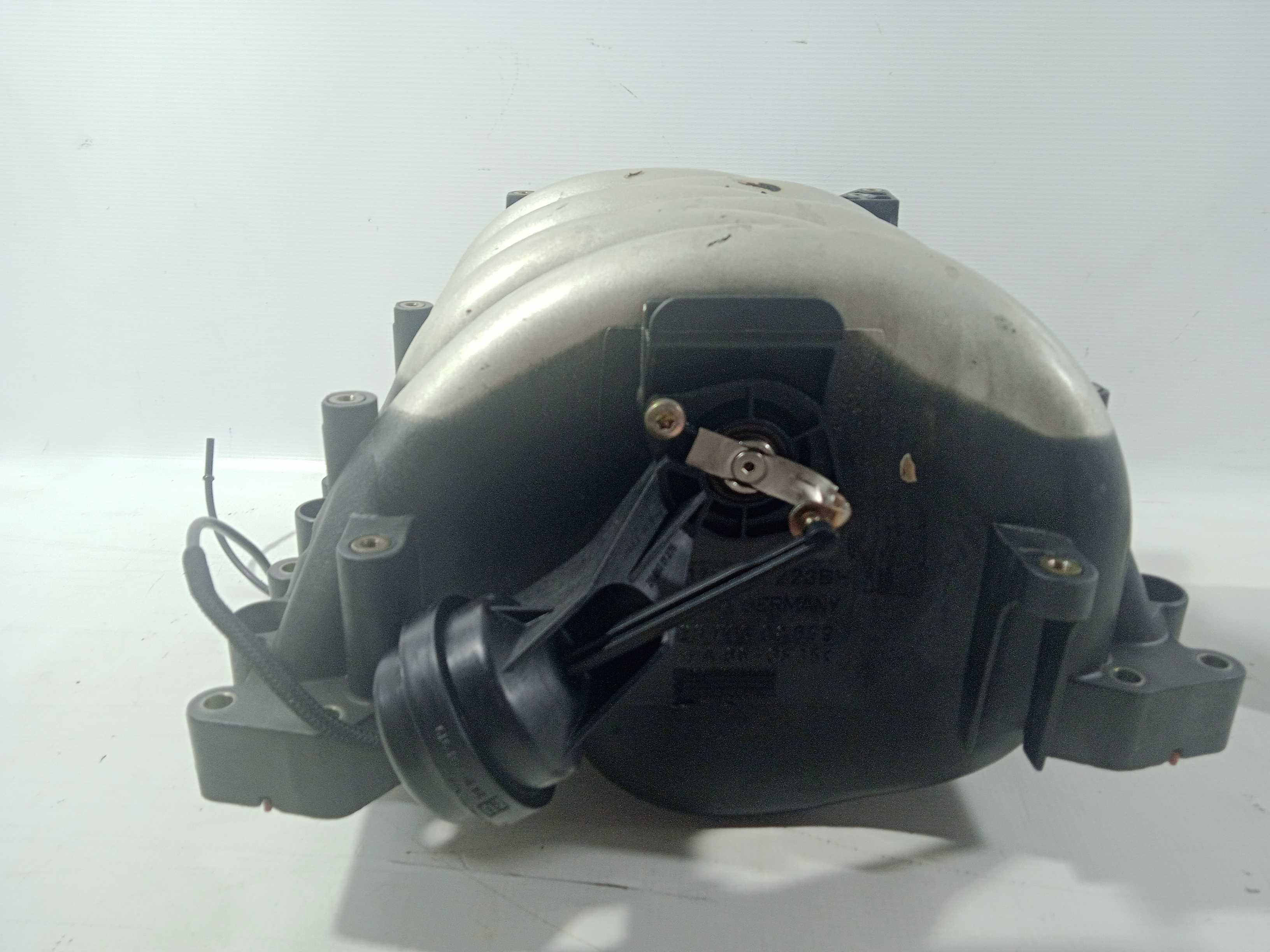 Coletor De Admissão Audi A4 2.4 V6 1999 4