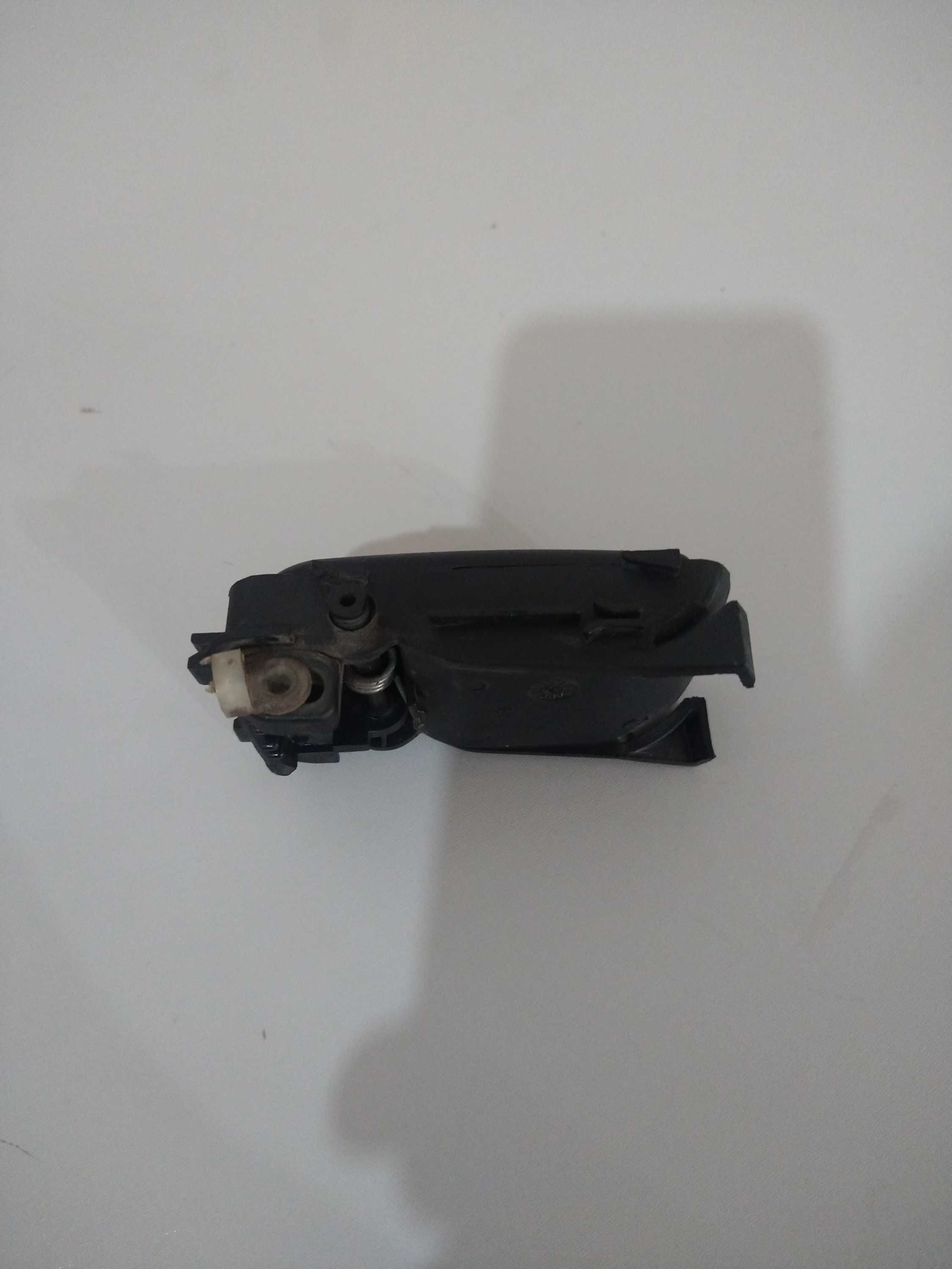 Maçaneta Interna Porta Esquerda Fiat Uno 1995 Usado 3