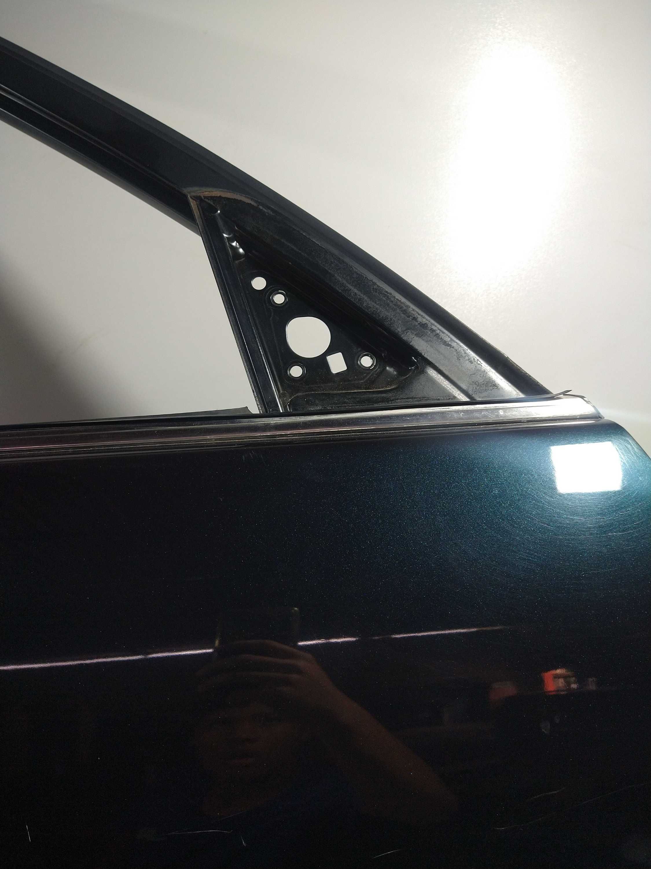 Porta Dianteira Direita Toyota Corolla Xei 99 Usado Original Dianteira Direita Verde-escuro 3