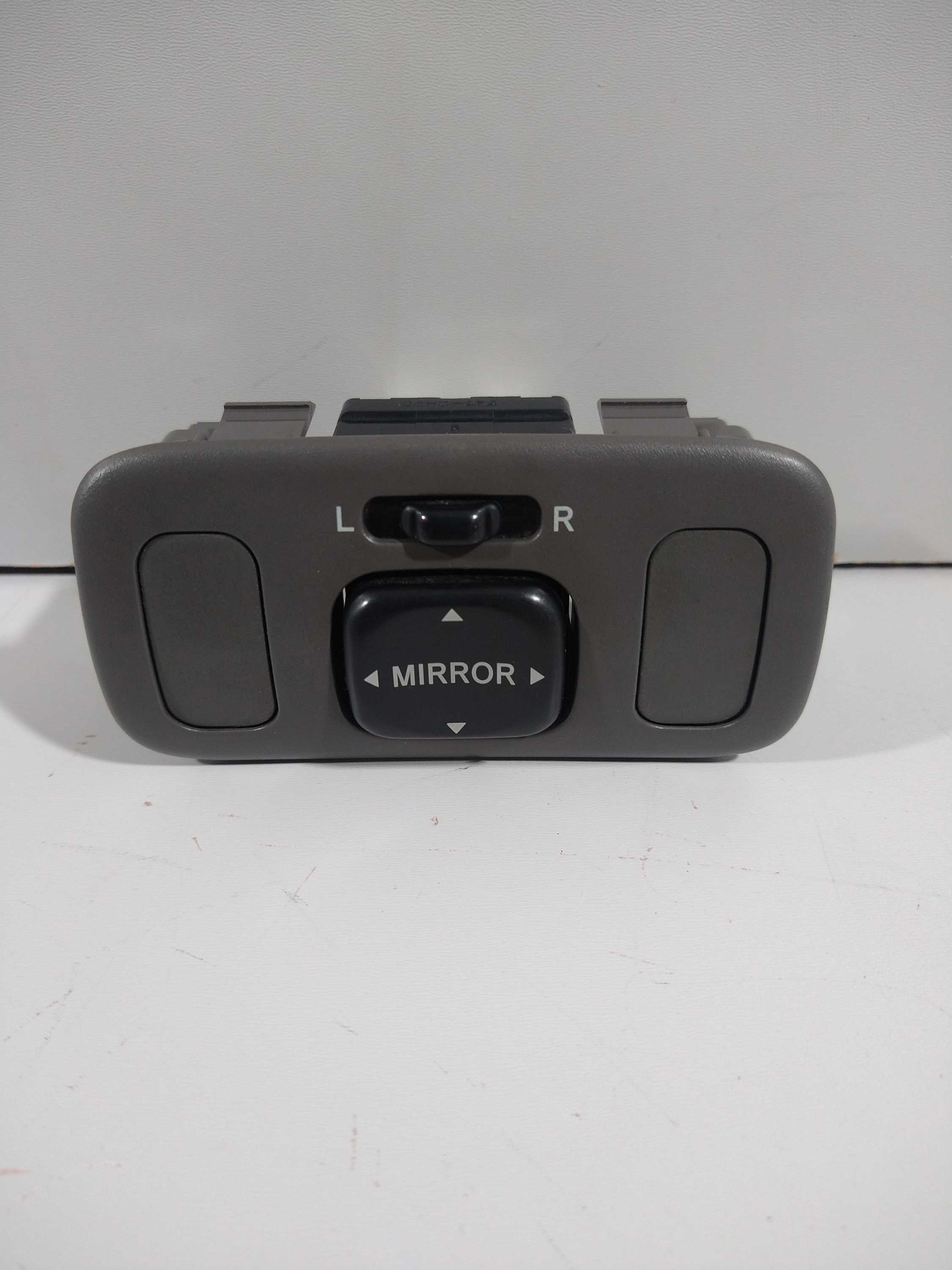 Botao Retrovisor Eletrico Toyota Corolla 99 Usado Original 3