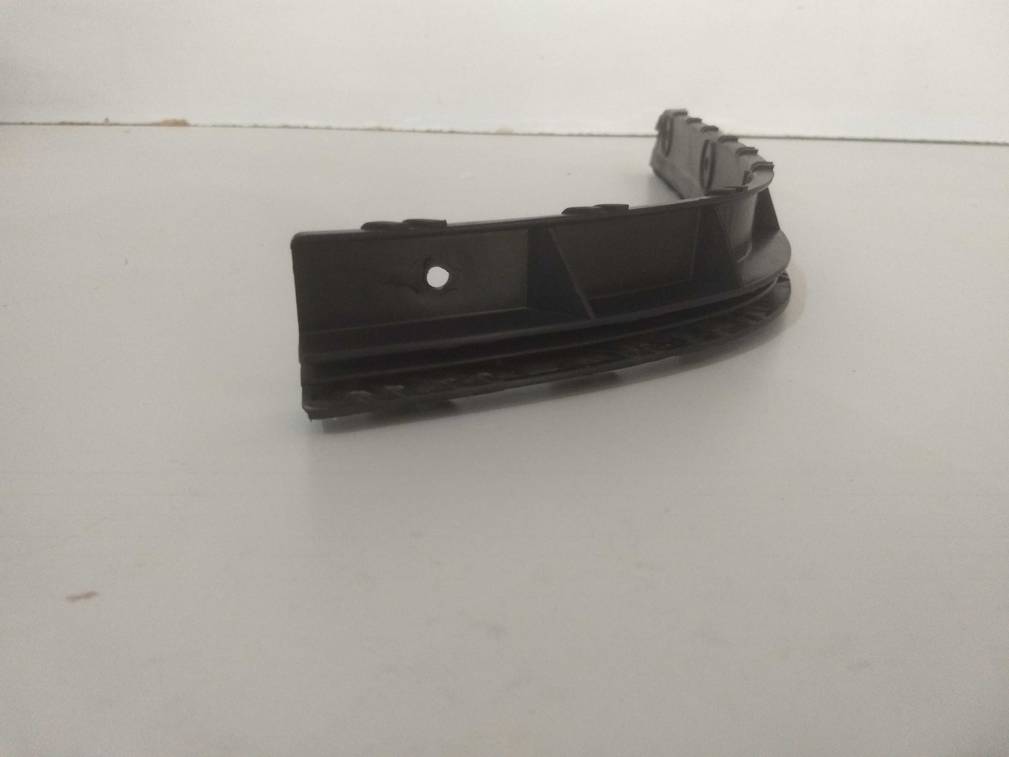 Suporte Guia Parachoque Traseiro L/e Zafira 2008 Usado Orig 2