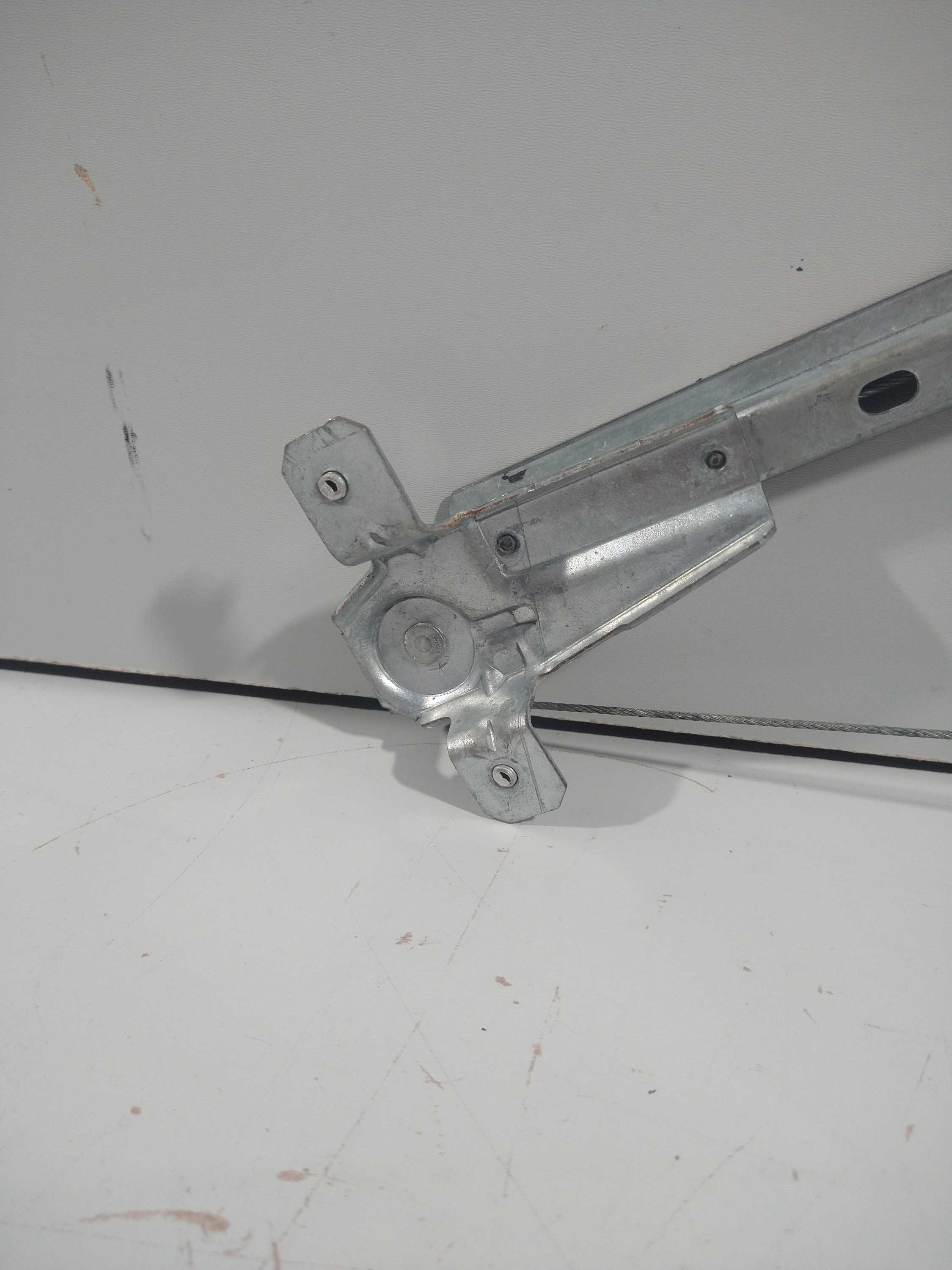 Maquina De Vidro Manual Traseira Direita Corsa Sedan 99 Usad 4