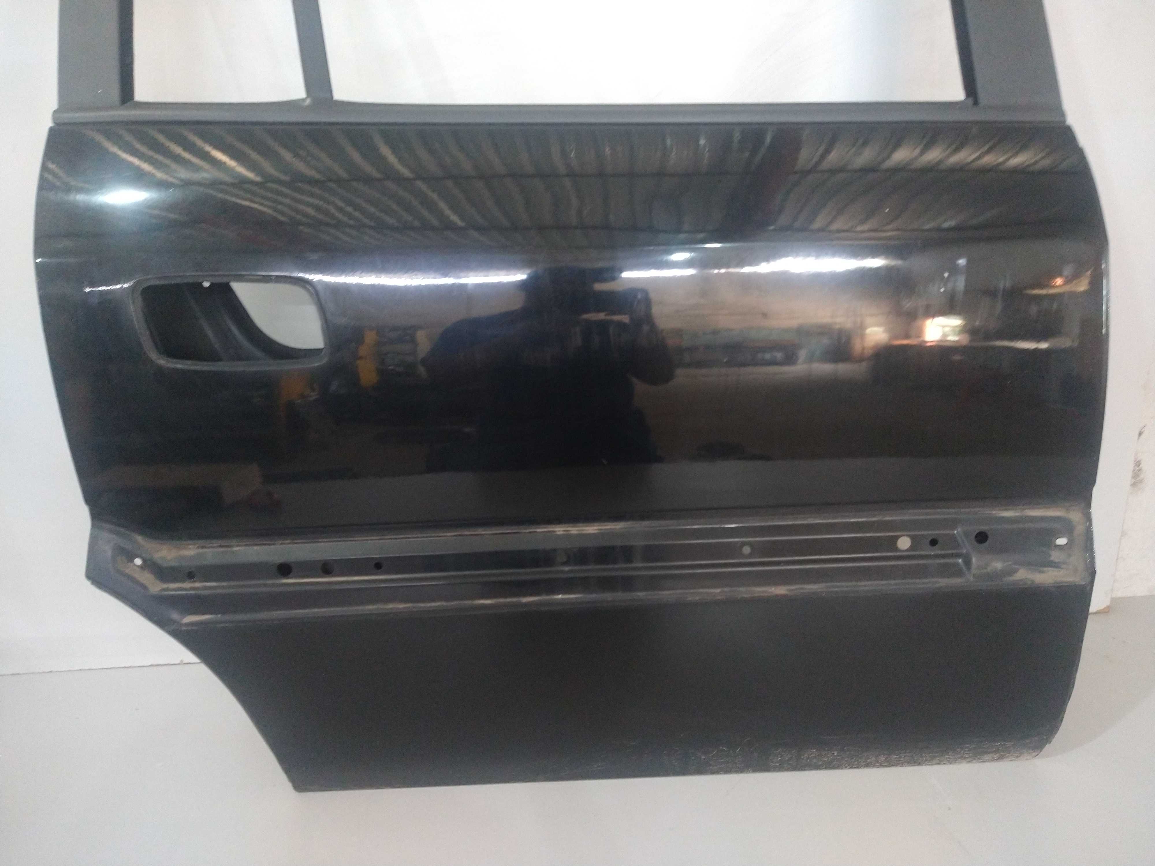 Porta Traseira L/d Preta Gm Zafira 2008 Usado Original Traseira Direita Preto 3