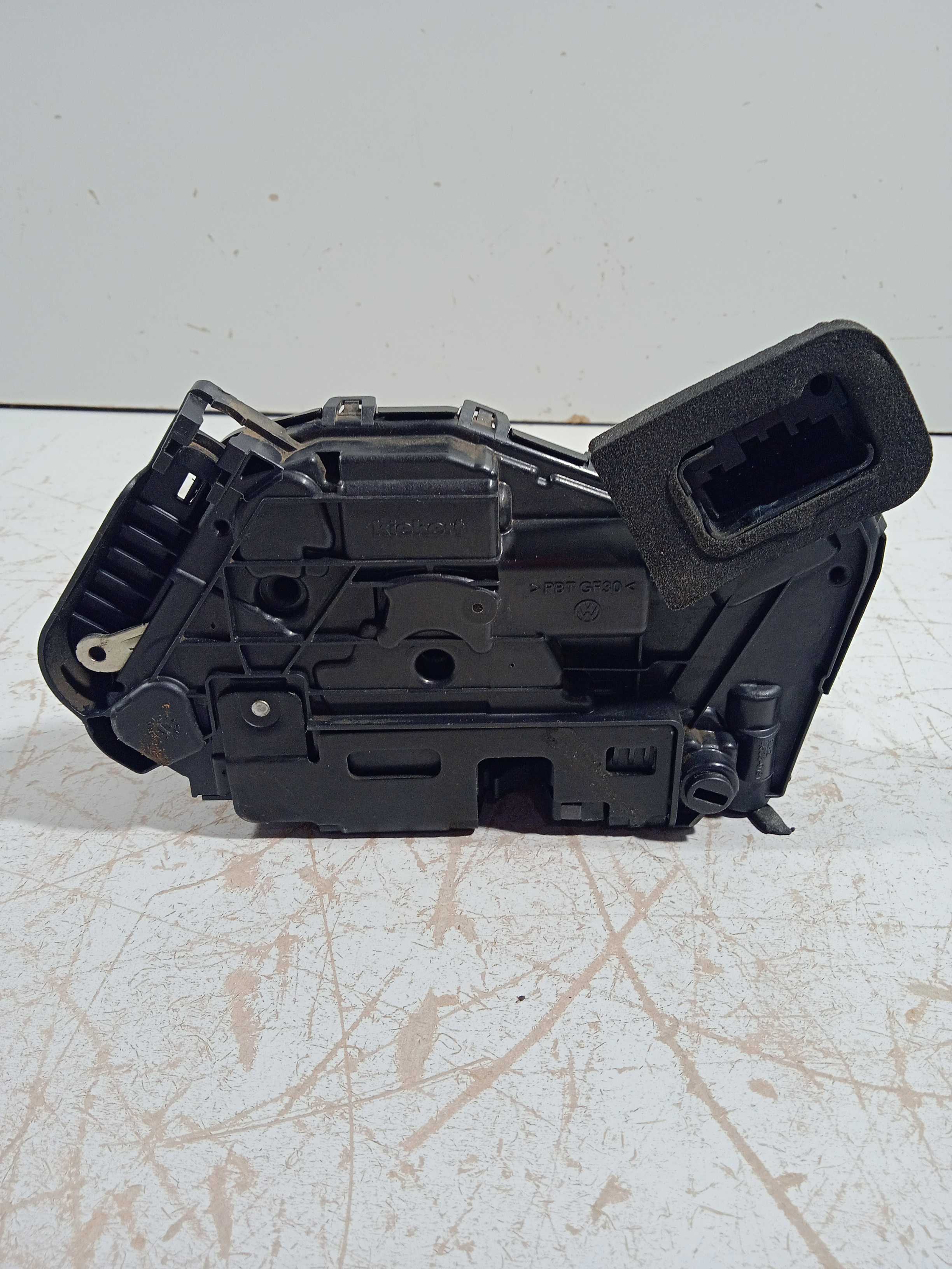 Fechadura Traseira L/d Polo Msi 1.6 2018 Usado Original 5