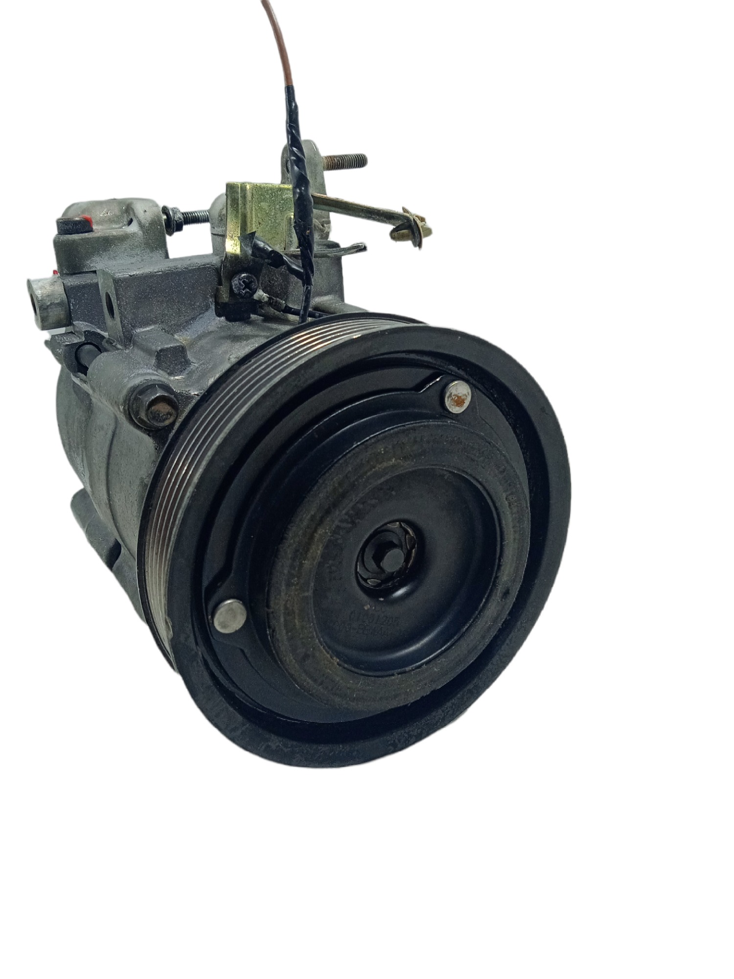 Compressor Do Ar Condicionado Santa Fé 2.7 V6 2001 Usado 5