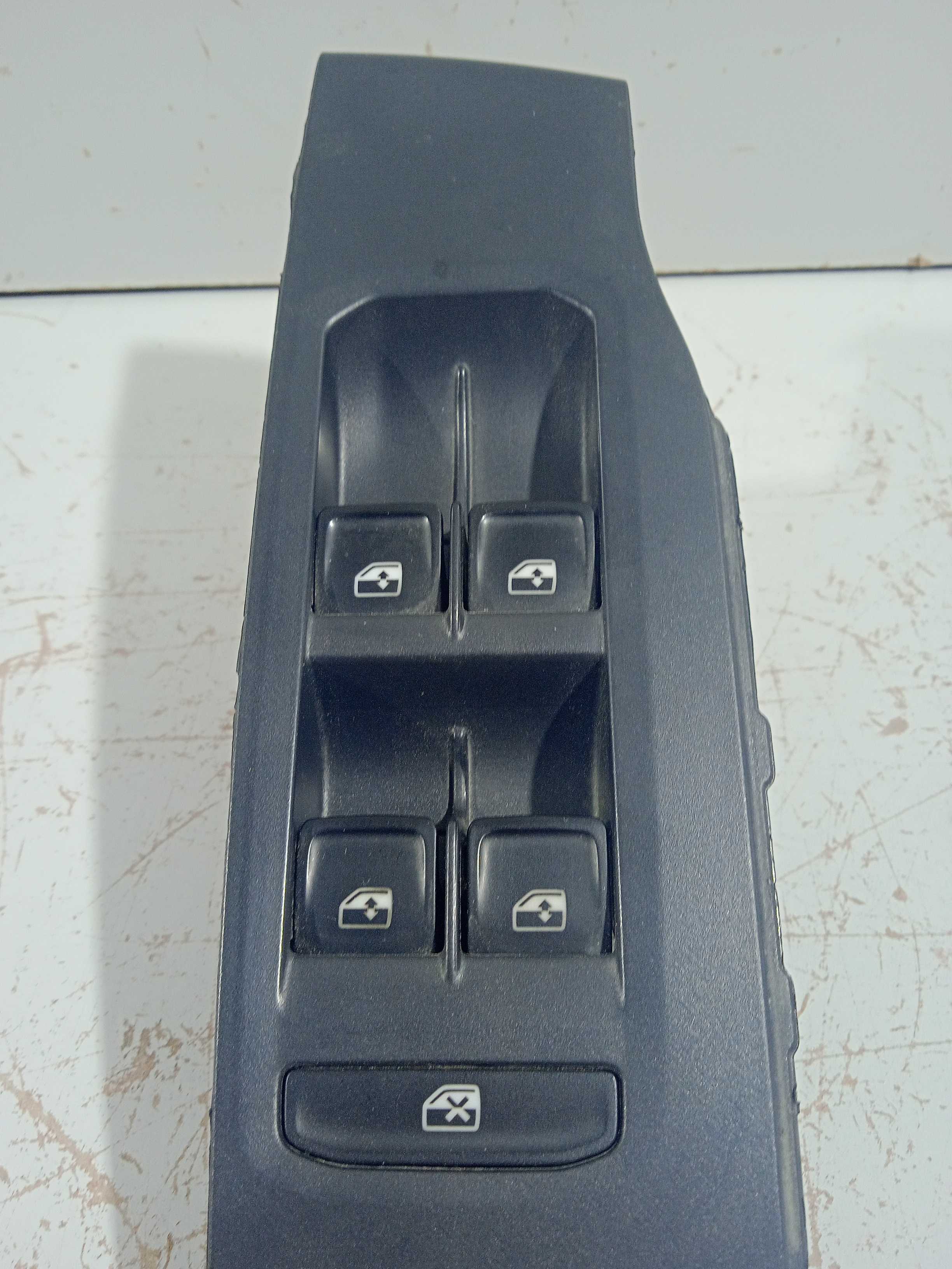 Comando Botão Vidro Dianteira L/e Polo Msi Usado Original 4