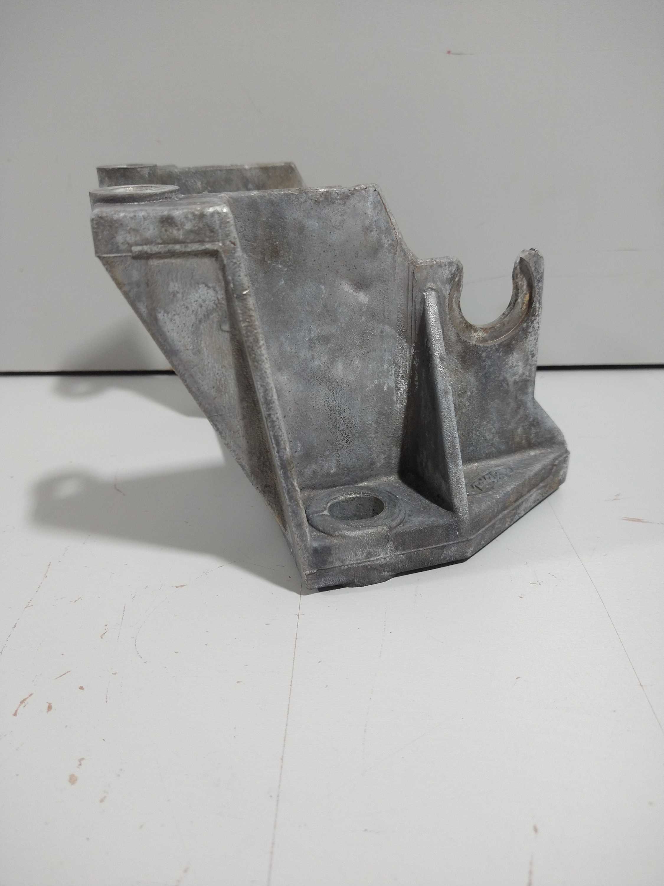 Suporte Coxim Superior Motor Ford Fiesta 97 1.0 Usado 3