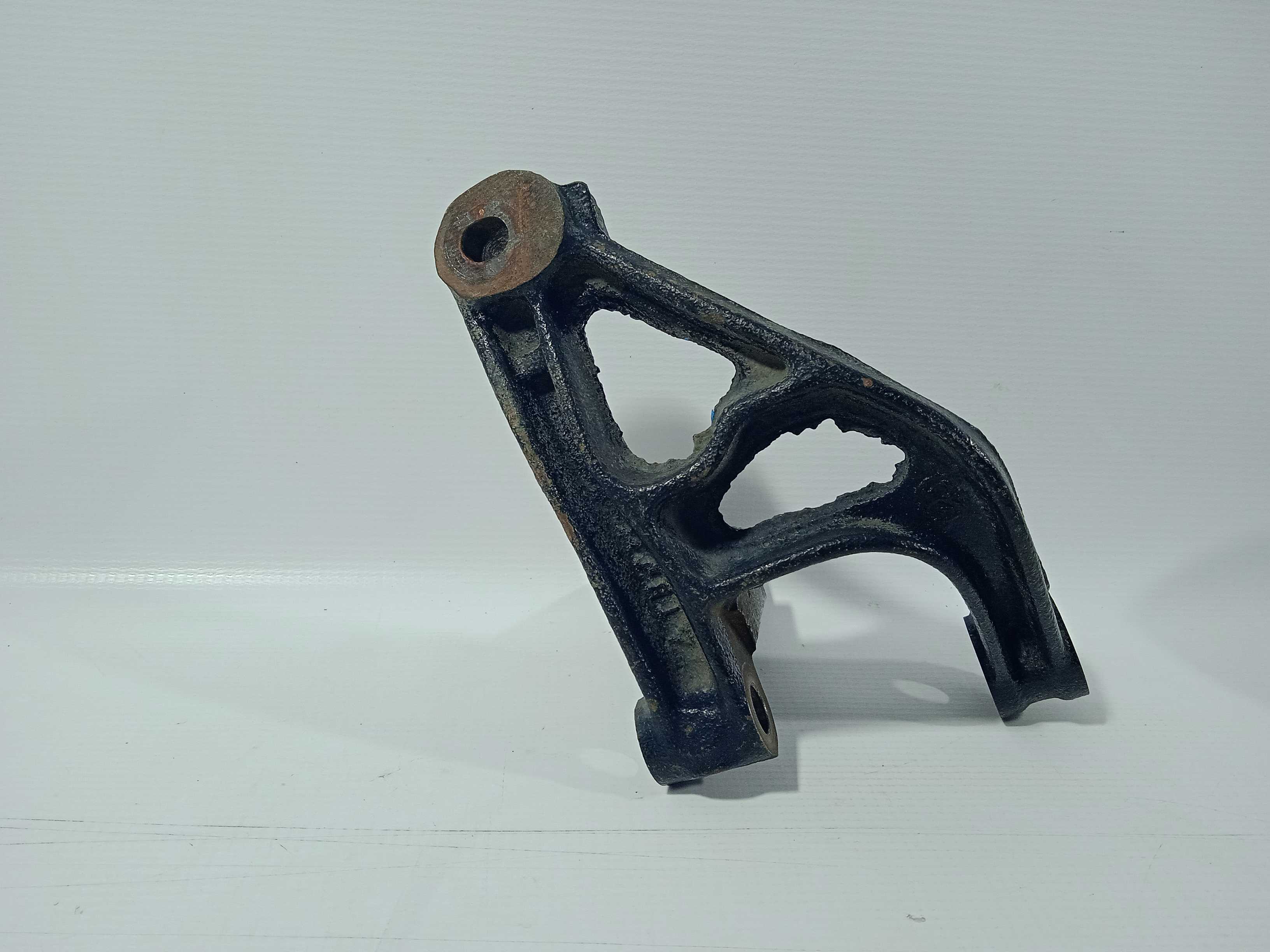 Suporte Inferior Câmbio Pálio 1997 A 1999
