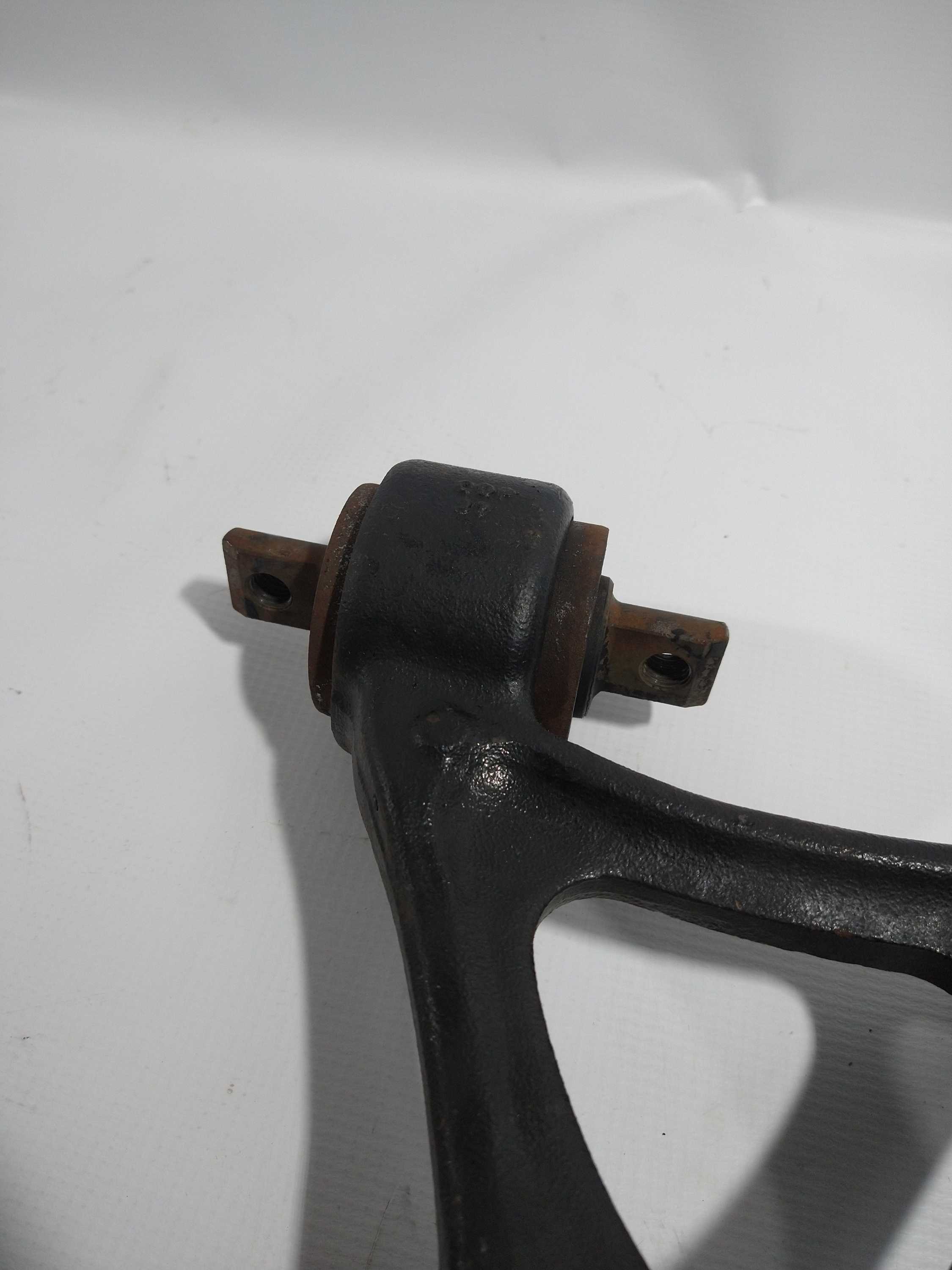 Bandeja Suspensão Dianteira Esquerda Xc90 2010 Usado Ori 4