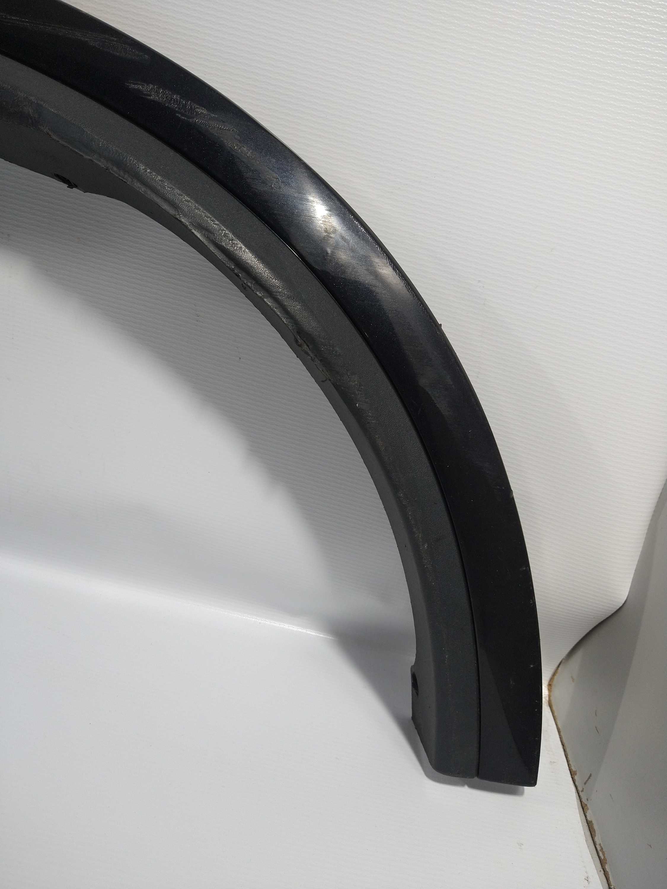 Aplique Lateral Traseira Direita Volvo Xc90 2010 Usado Ori 5