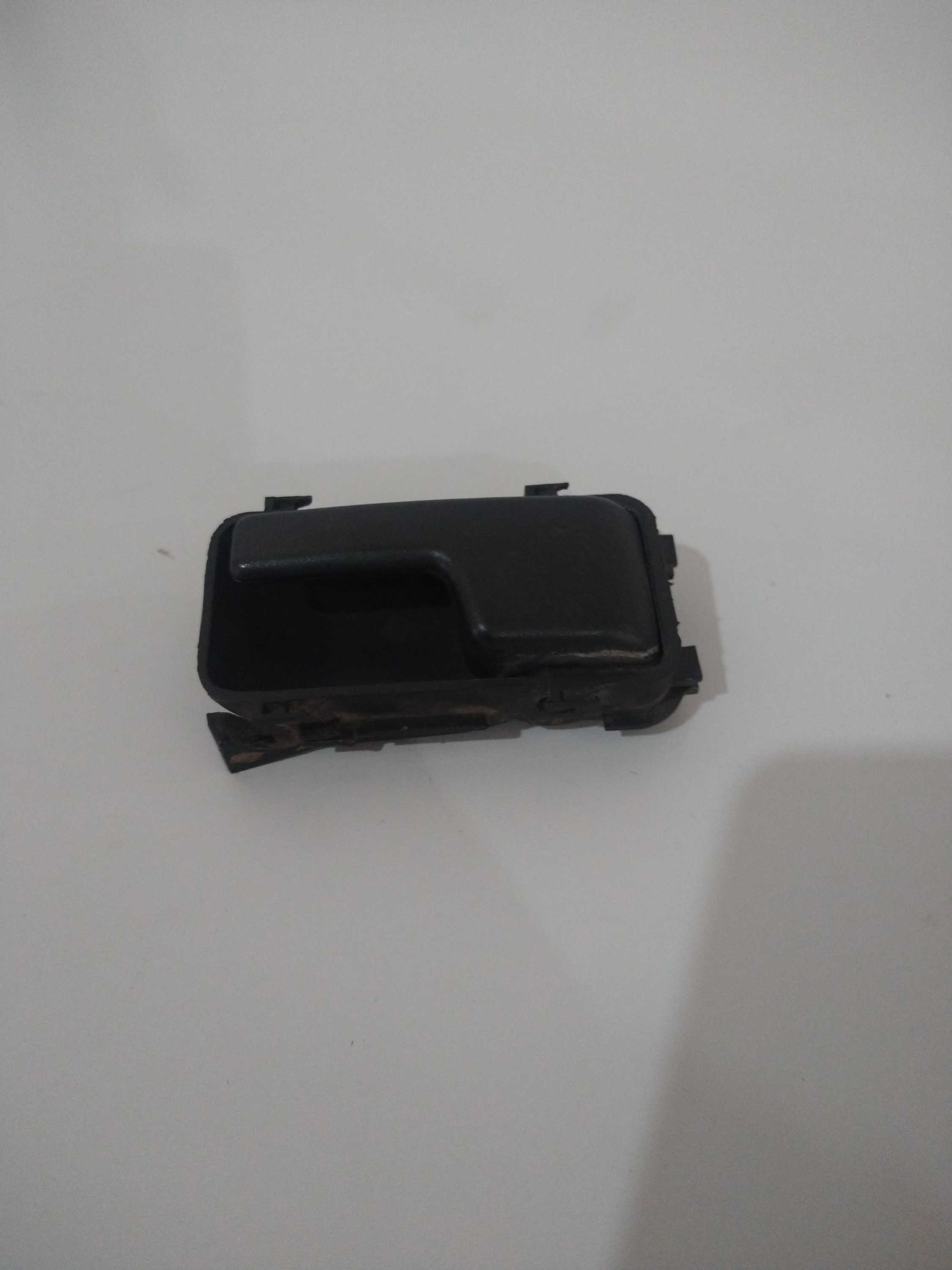 Maçaneta Interna Porta Esquerda Fiat Uno 1995 Usado