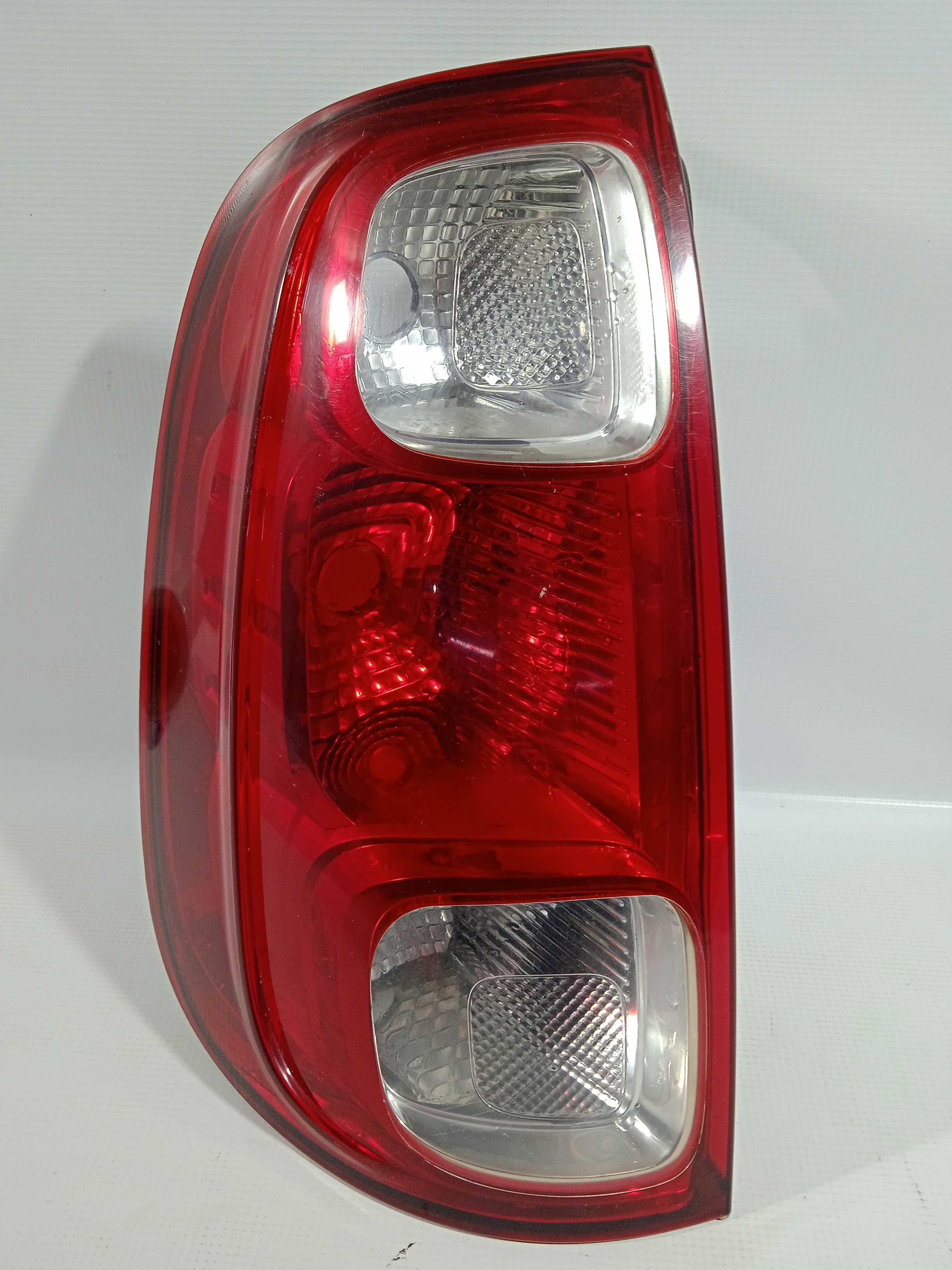 Lanterna Traseira De Fiat Uno Vivace Lado Esquerdo 2