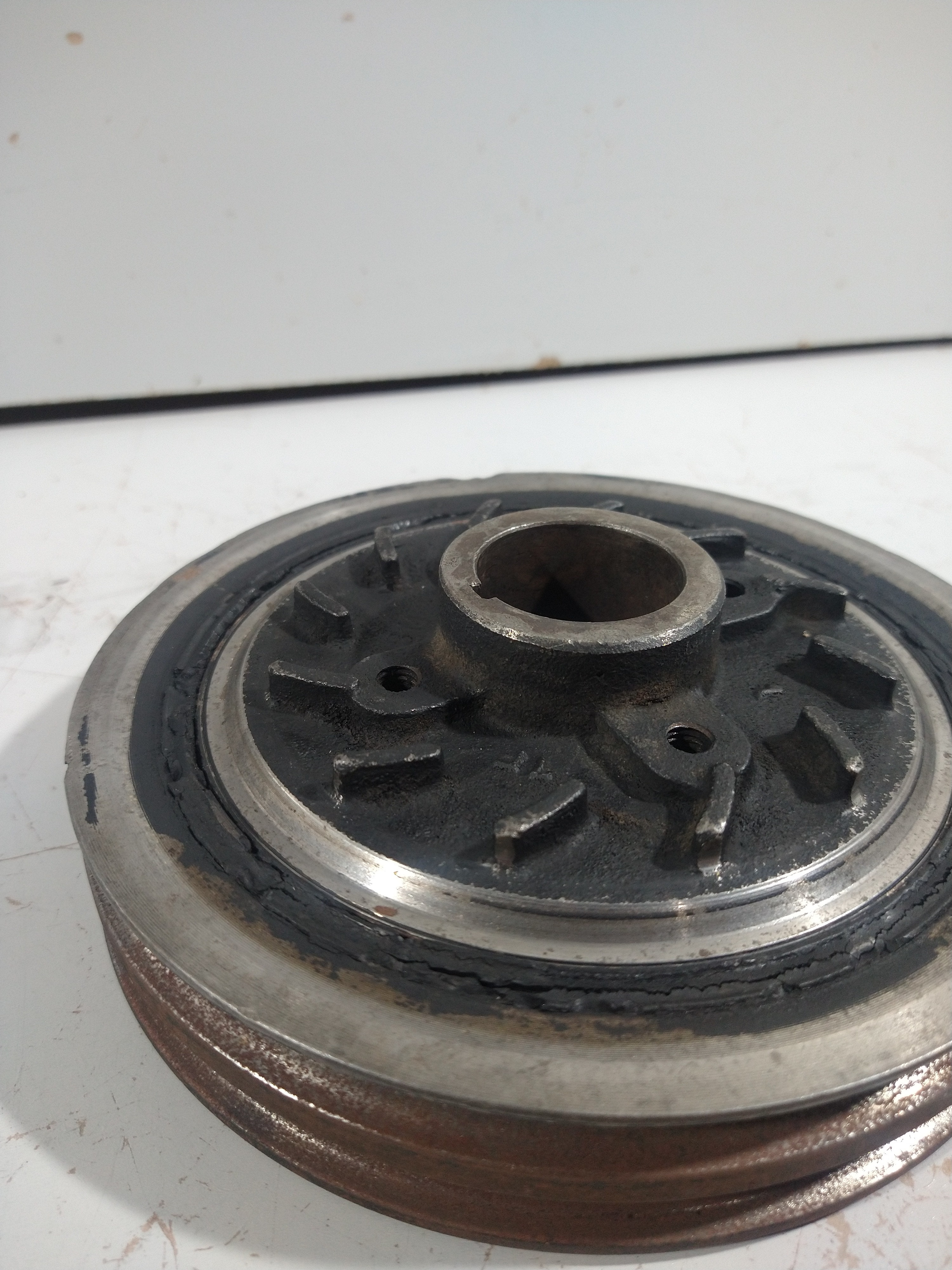 Polia Virabrequim Hyundai H100 1997 Usado 4