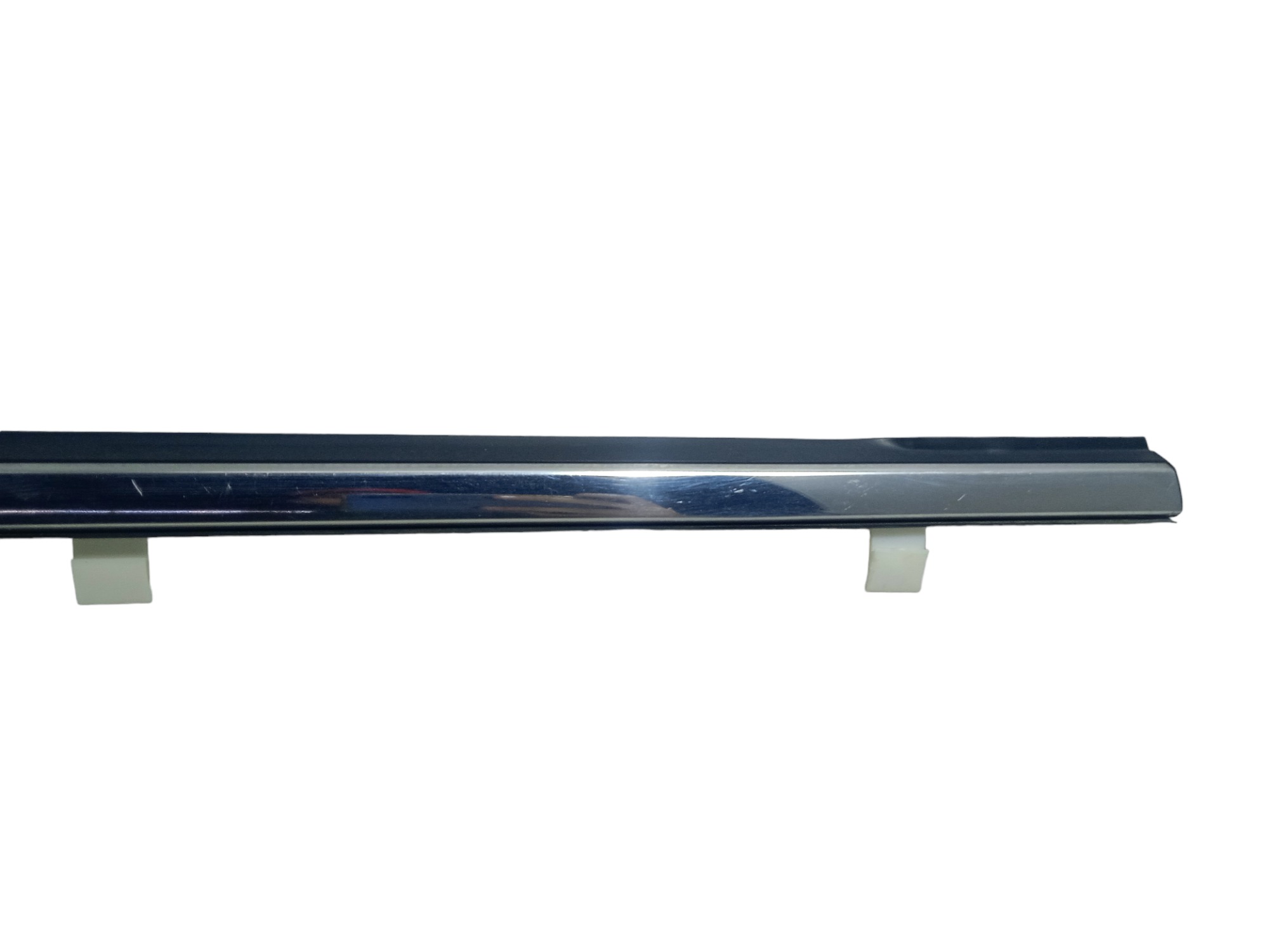 Pestana Externa Porta T/direito Chevrolet Captiva 2012 Usad – Cromado 5