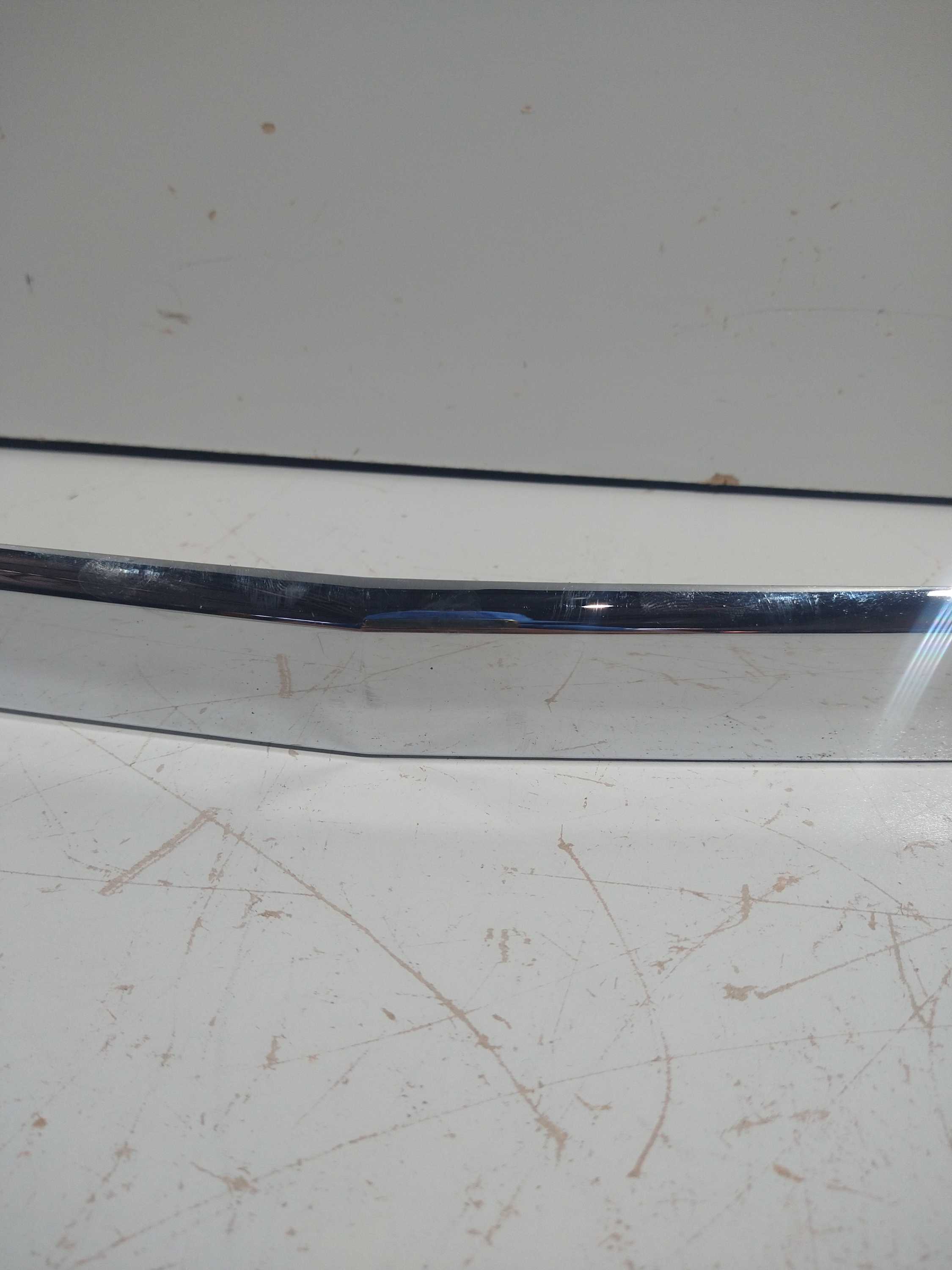 Friso Tampa Traseira Chevrolet Captiva 2008 Usado Original