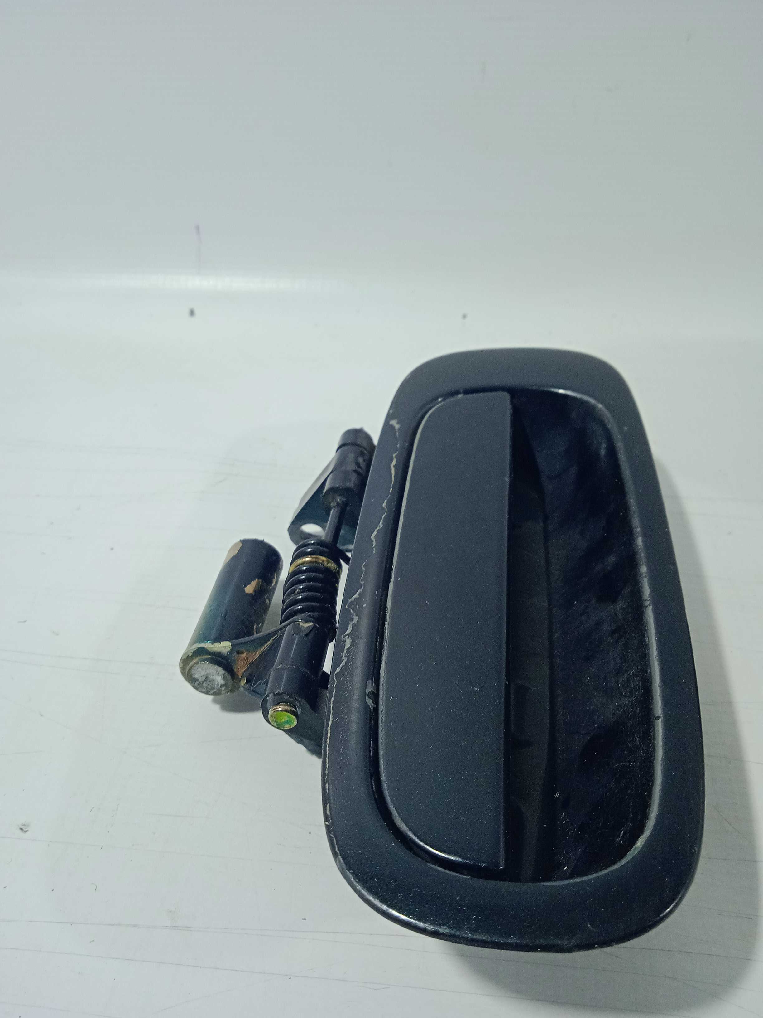 Maçaneta Externa Traseira Esquerda Corolla 99 3