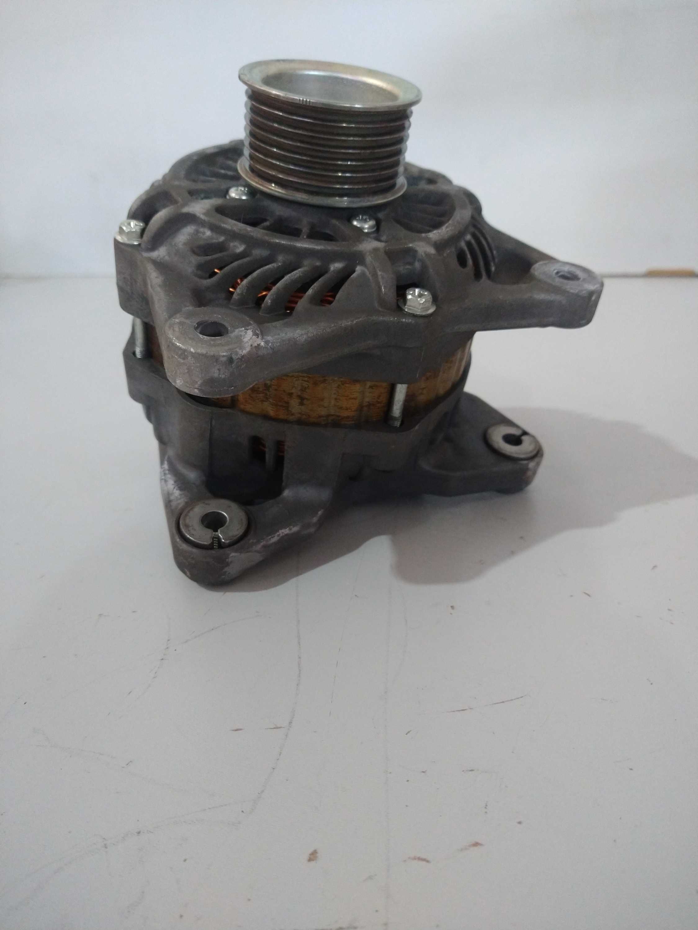 Alternador Nissan March 2014 1.6 16v Usado Original 4