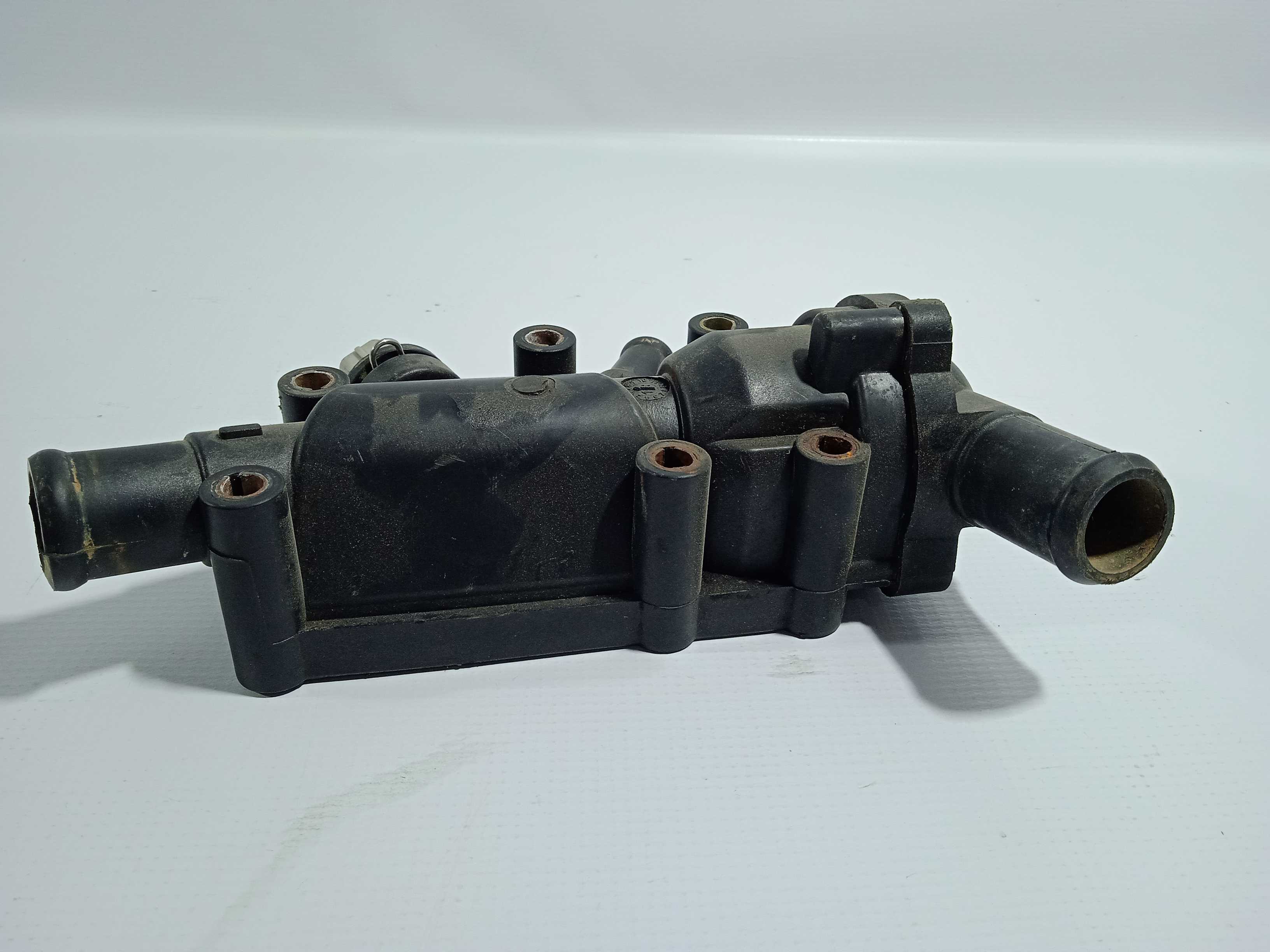 Carcaça Termostática Ford Ka 97 1.0 Usado