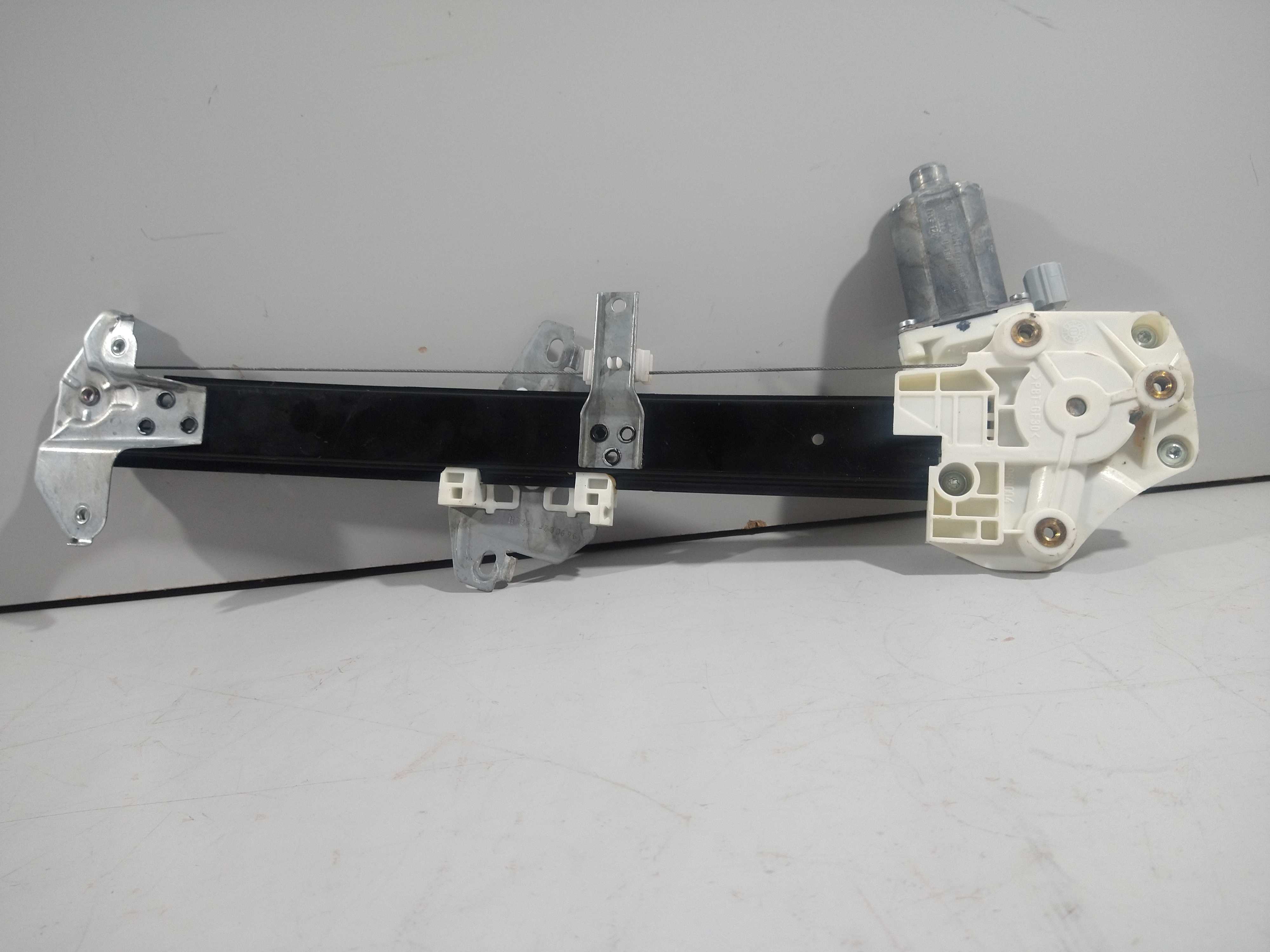 Máquina Vidro Elétrica Tras Esq Honda Twst  2014 Usado Origi 4