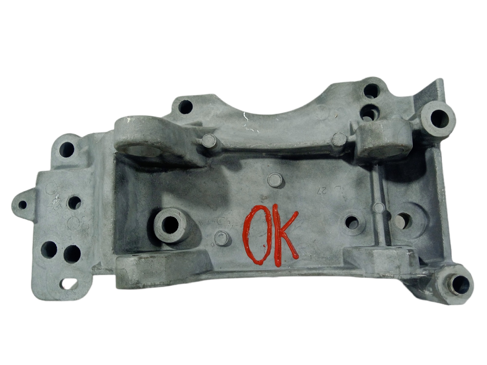 Suporte Do Alternador Citroen C4 2.0 2013 5